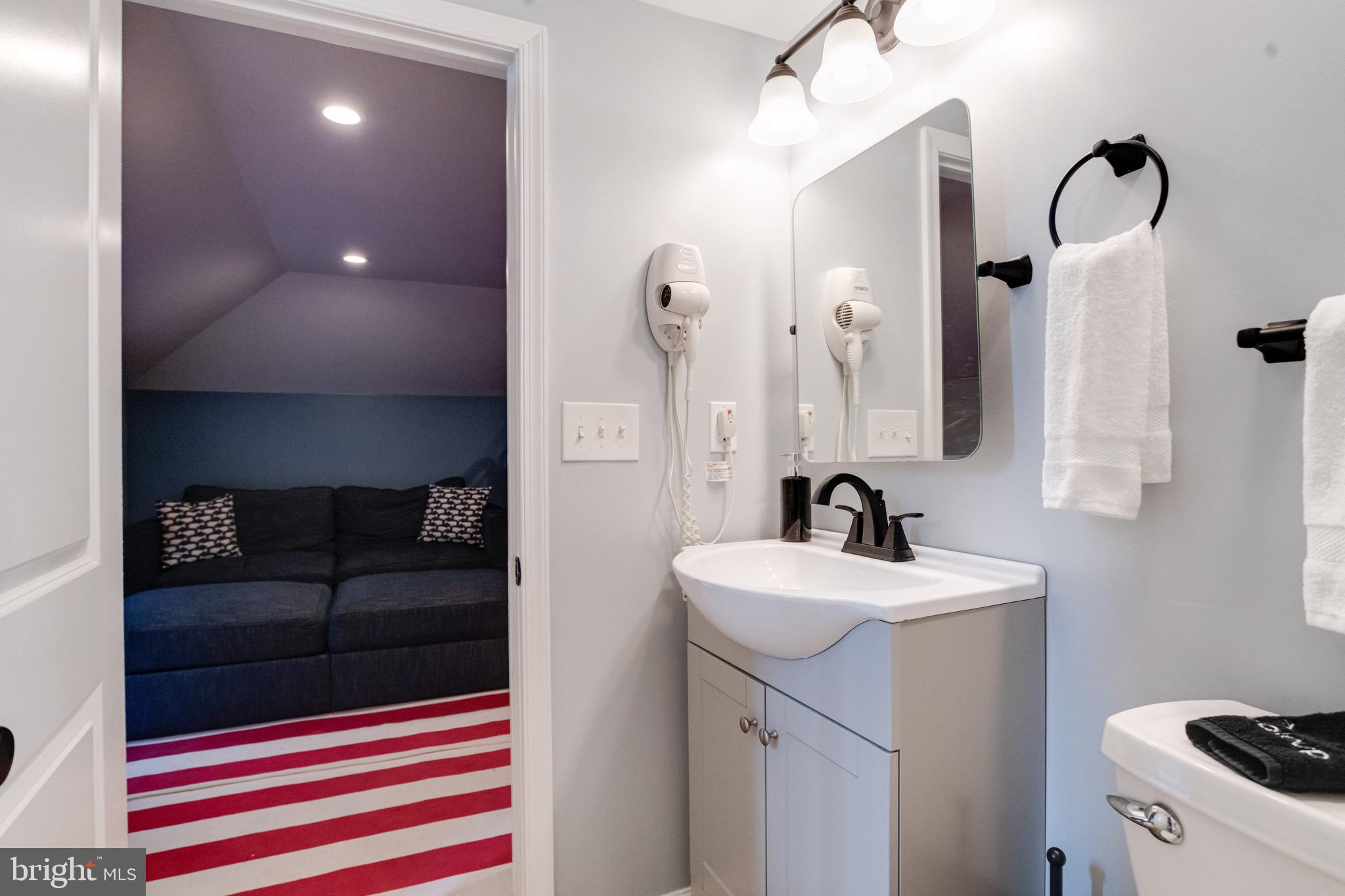 PERRYVILLE - Residential