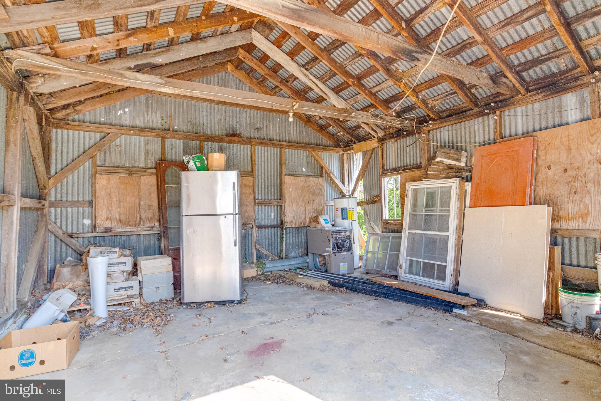 PERRYVILLE - Residential