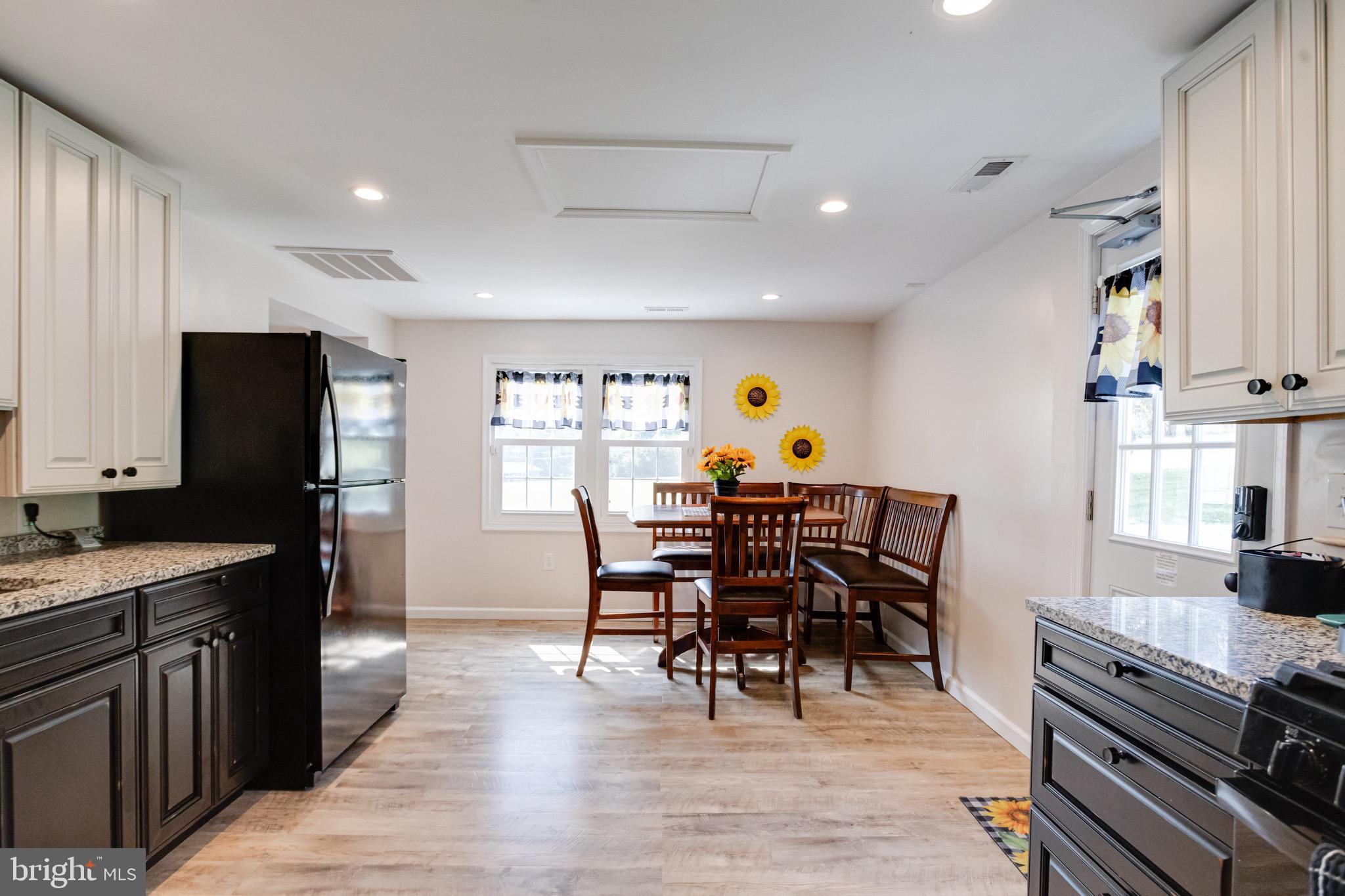 PERRYVILLE - Residential