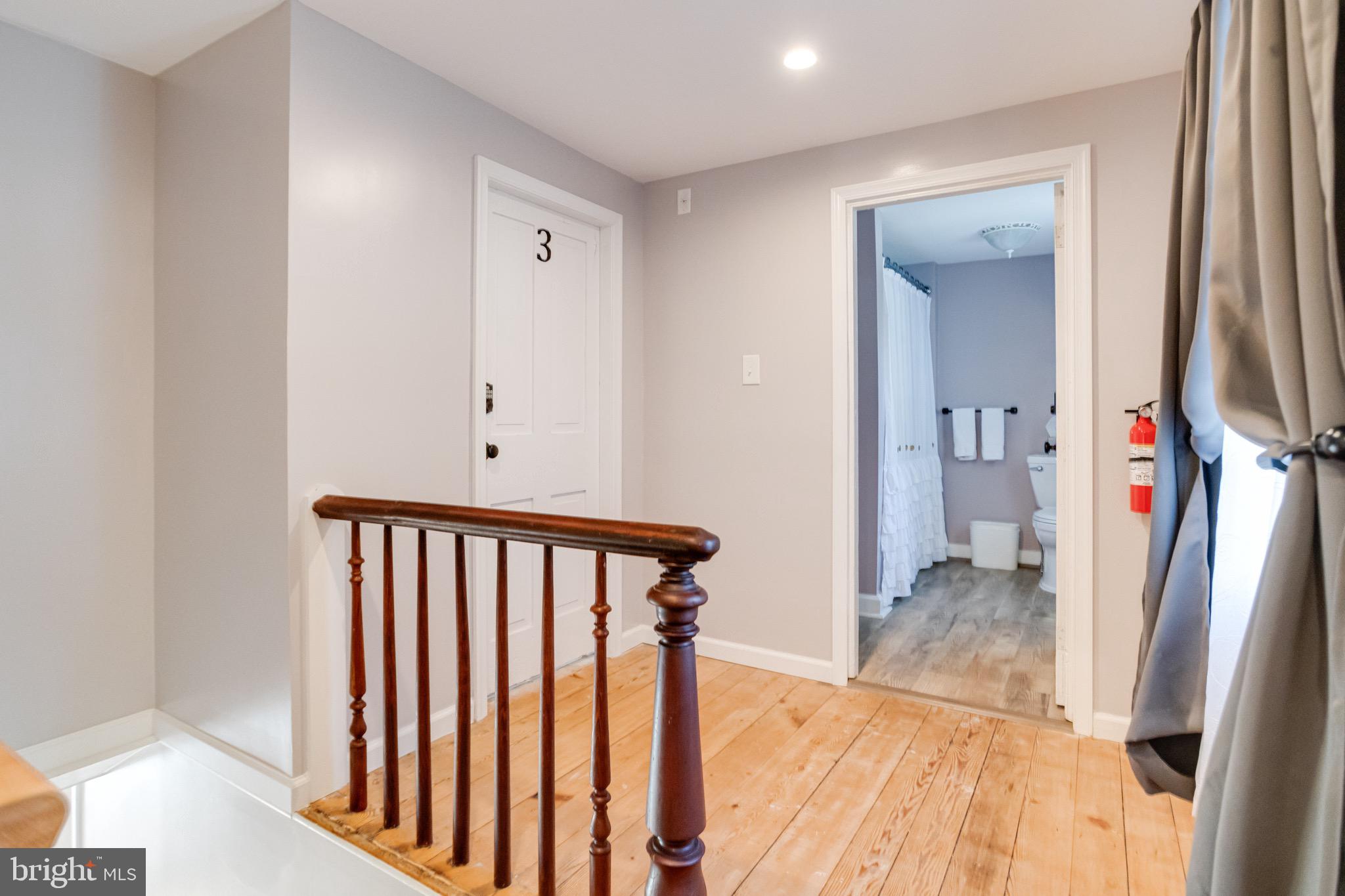 PERRYVILLE - Residential