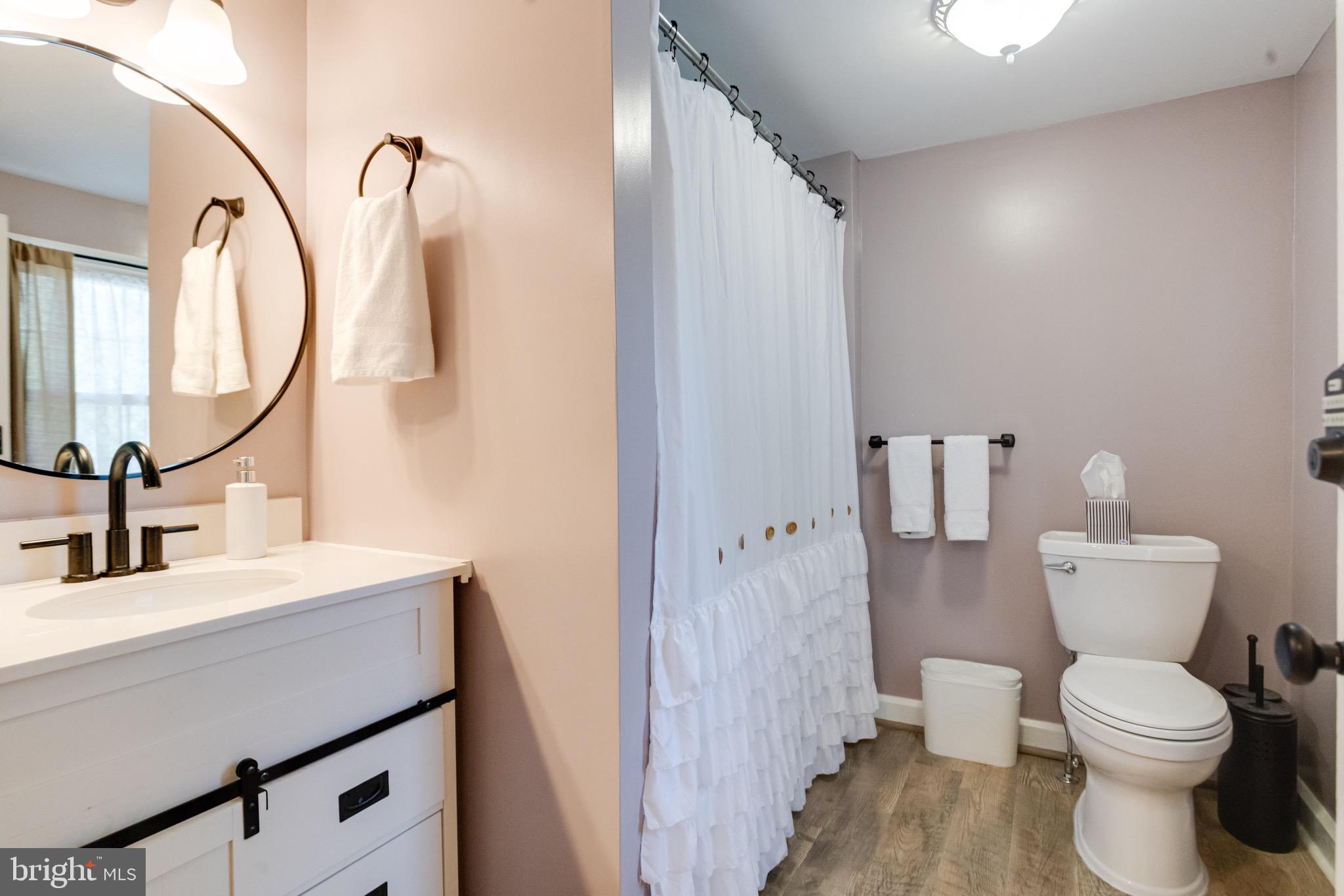 PERRYVILLE - Residential