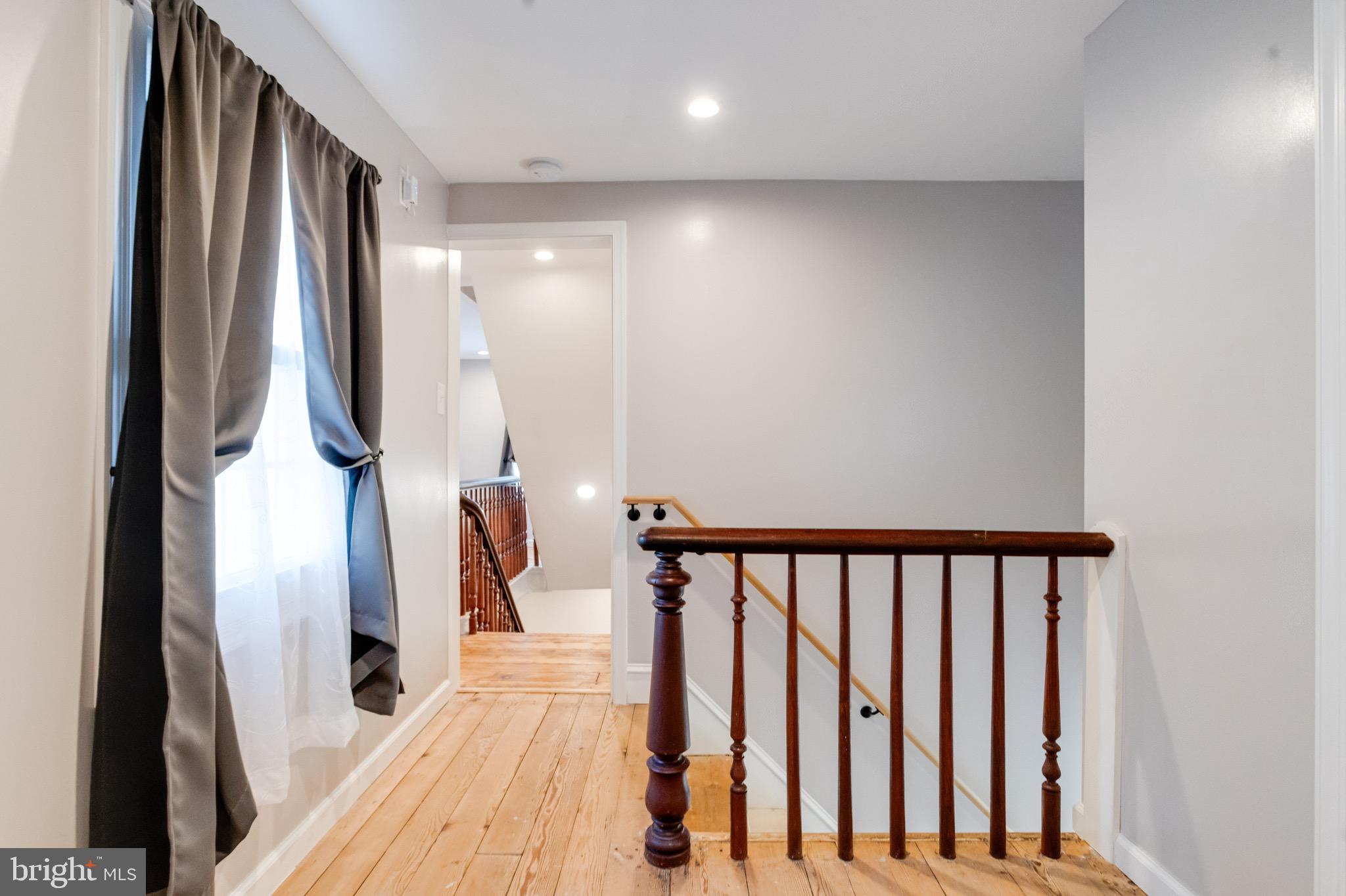 PERRYVILLE - Residential