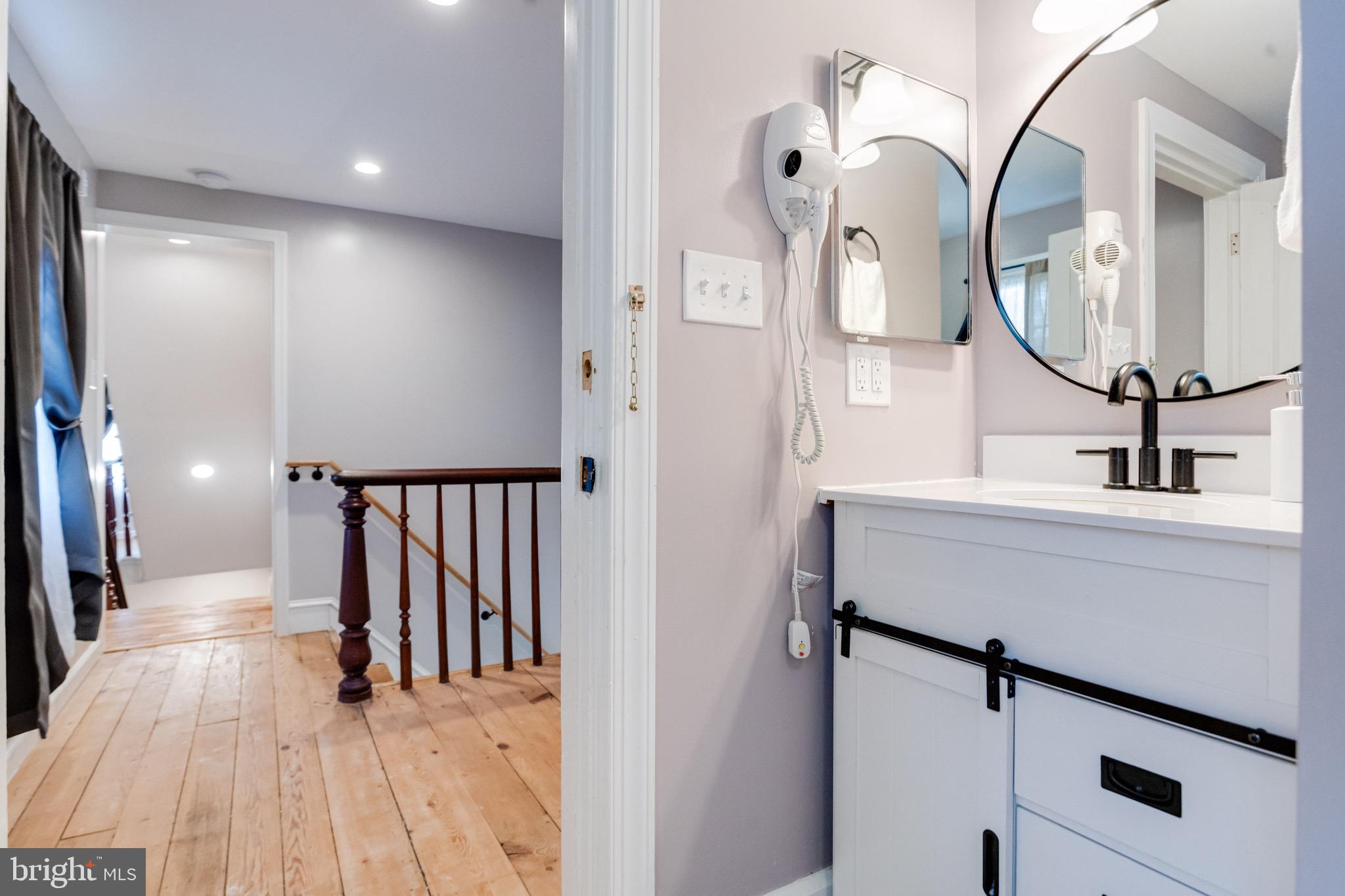 PERRYVILLE - Residential