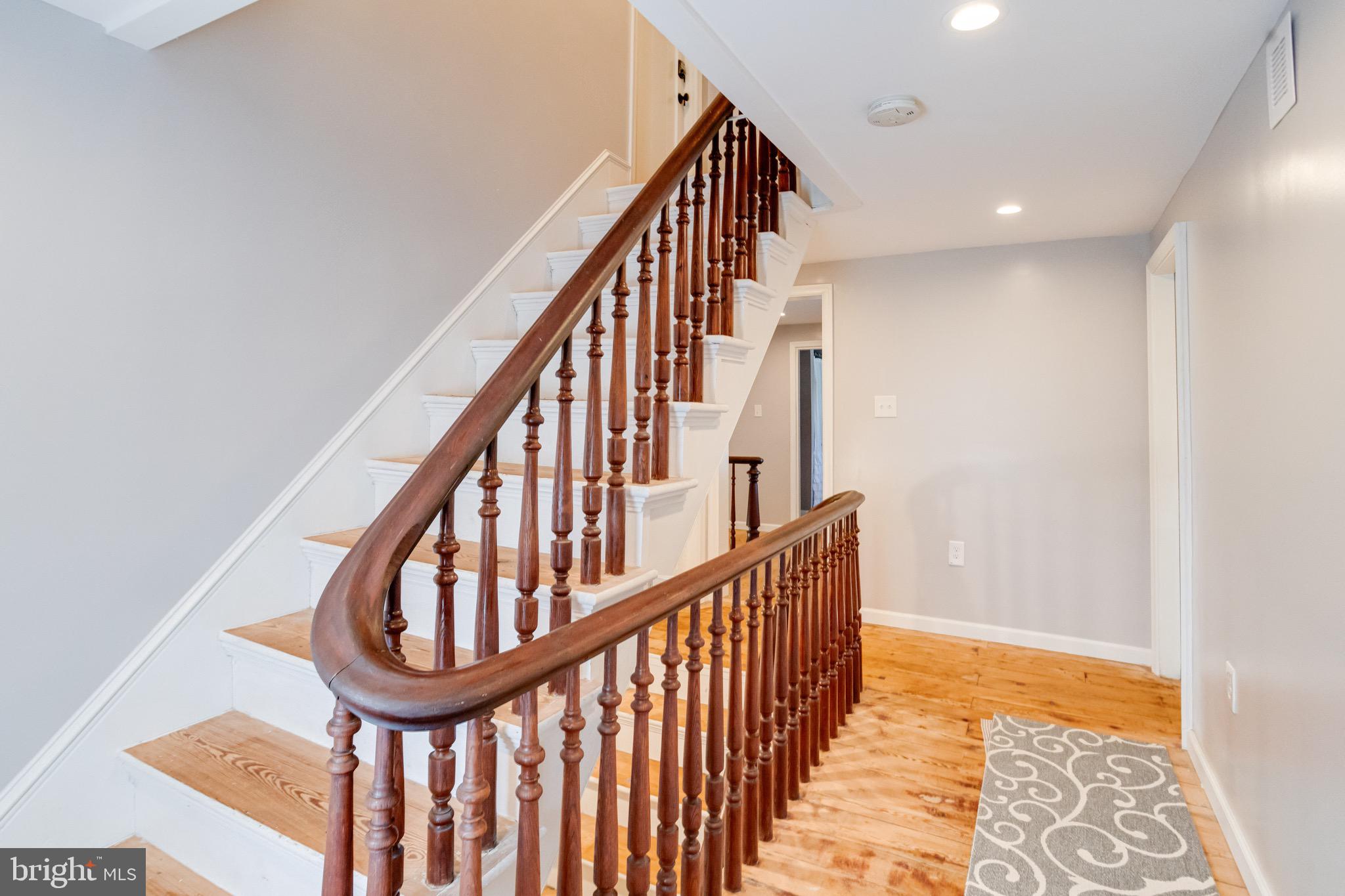 PERRYVILLE - Residential