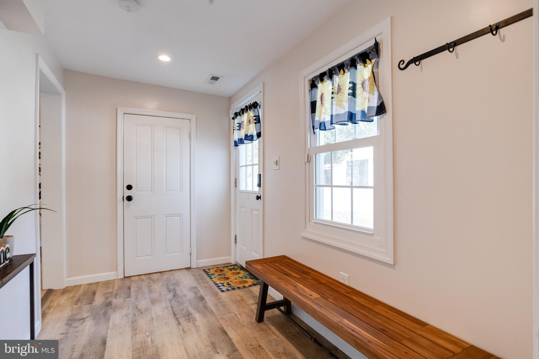 PERRYVILLE - Residential