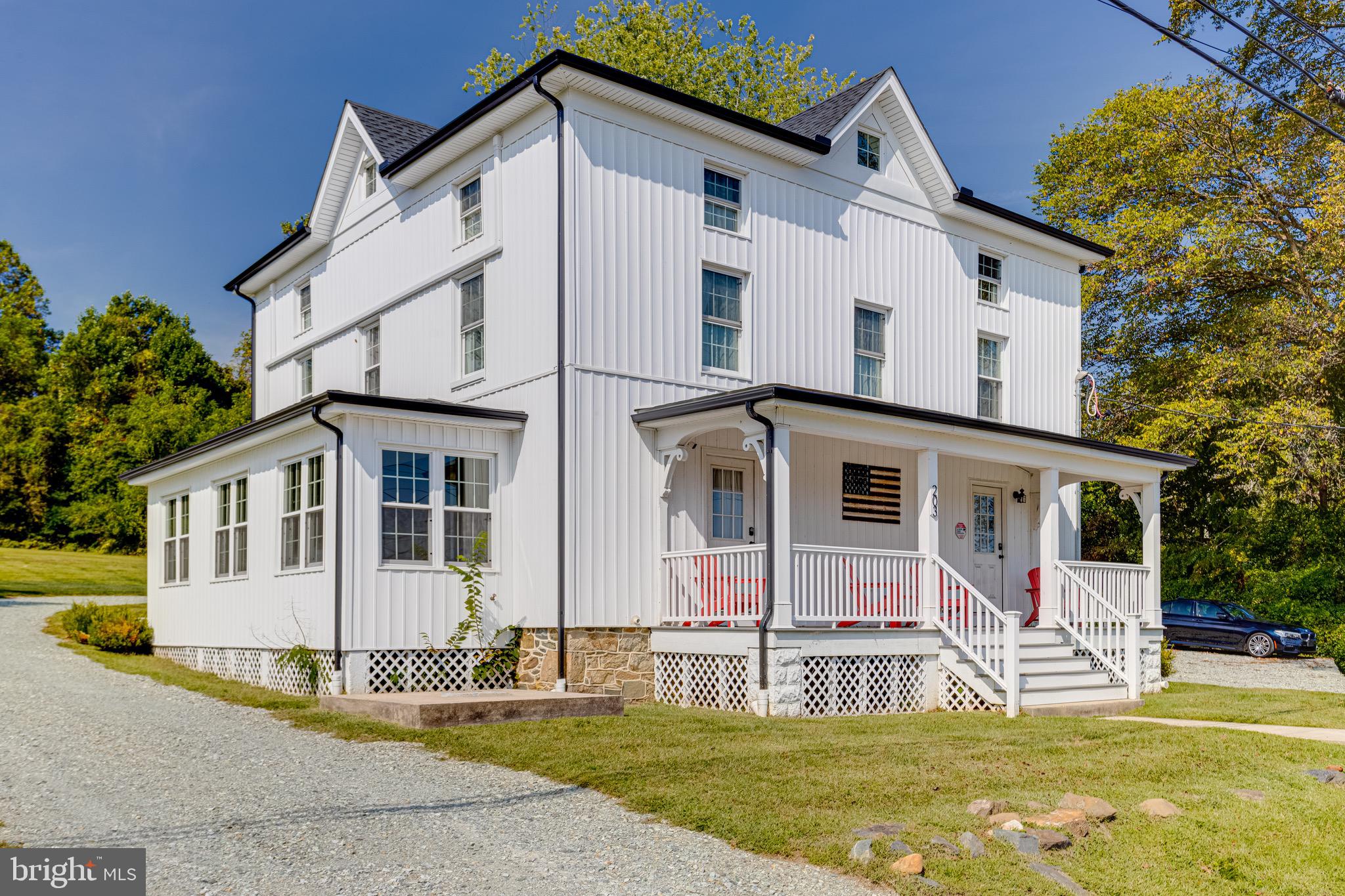 PERRYVILLE - Residential