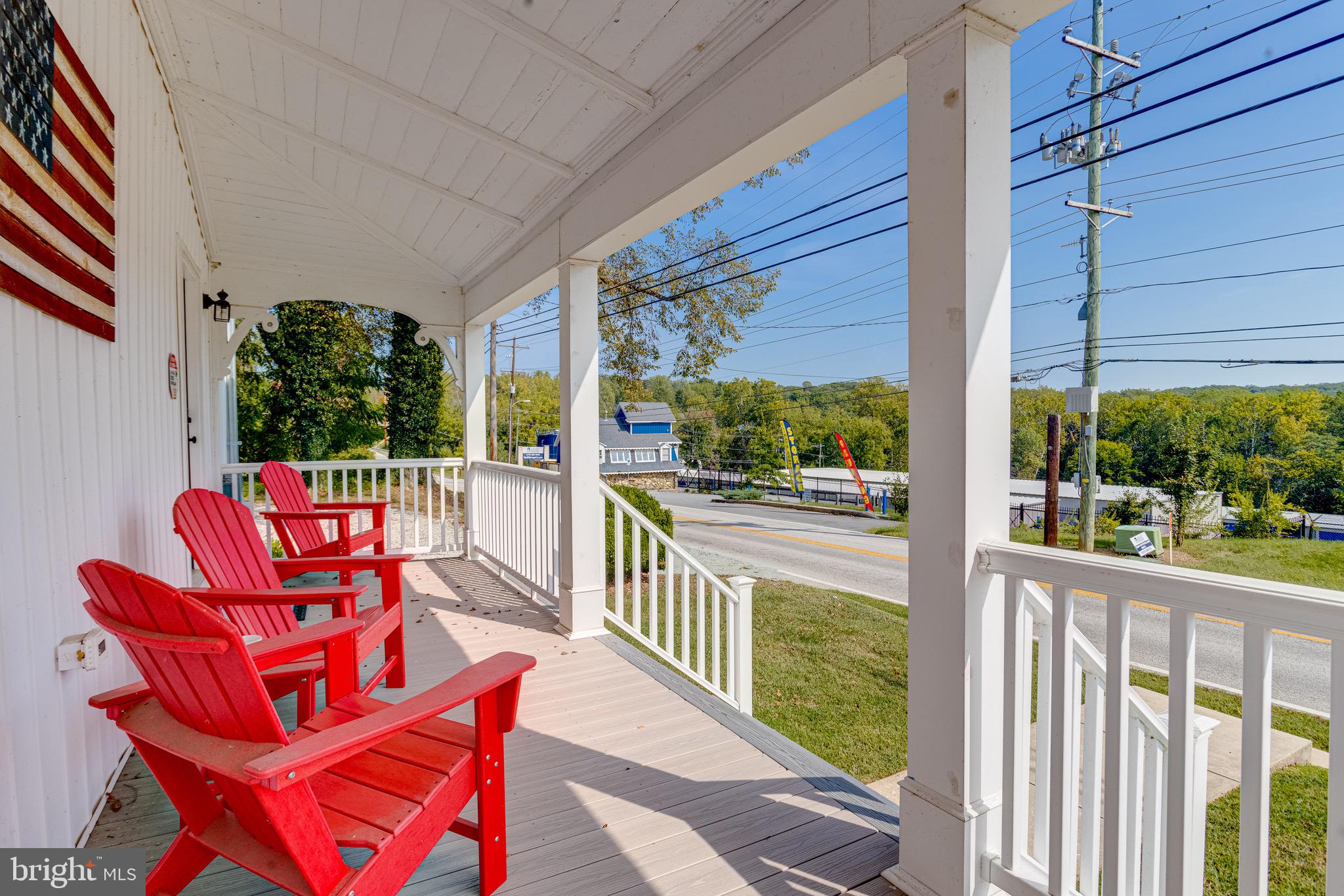 PERRYVILLE - Residential