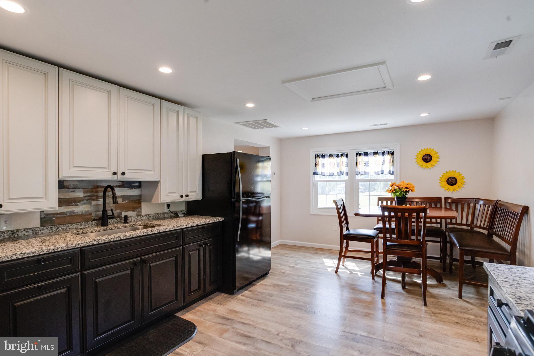 PERRYVILLE - Residential