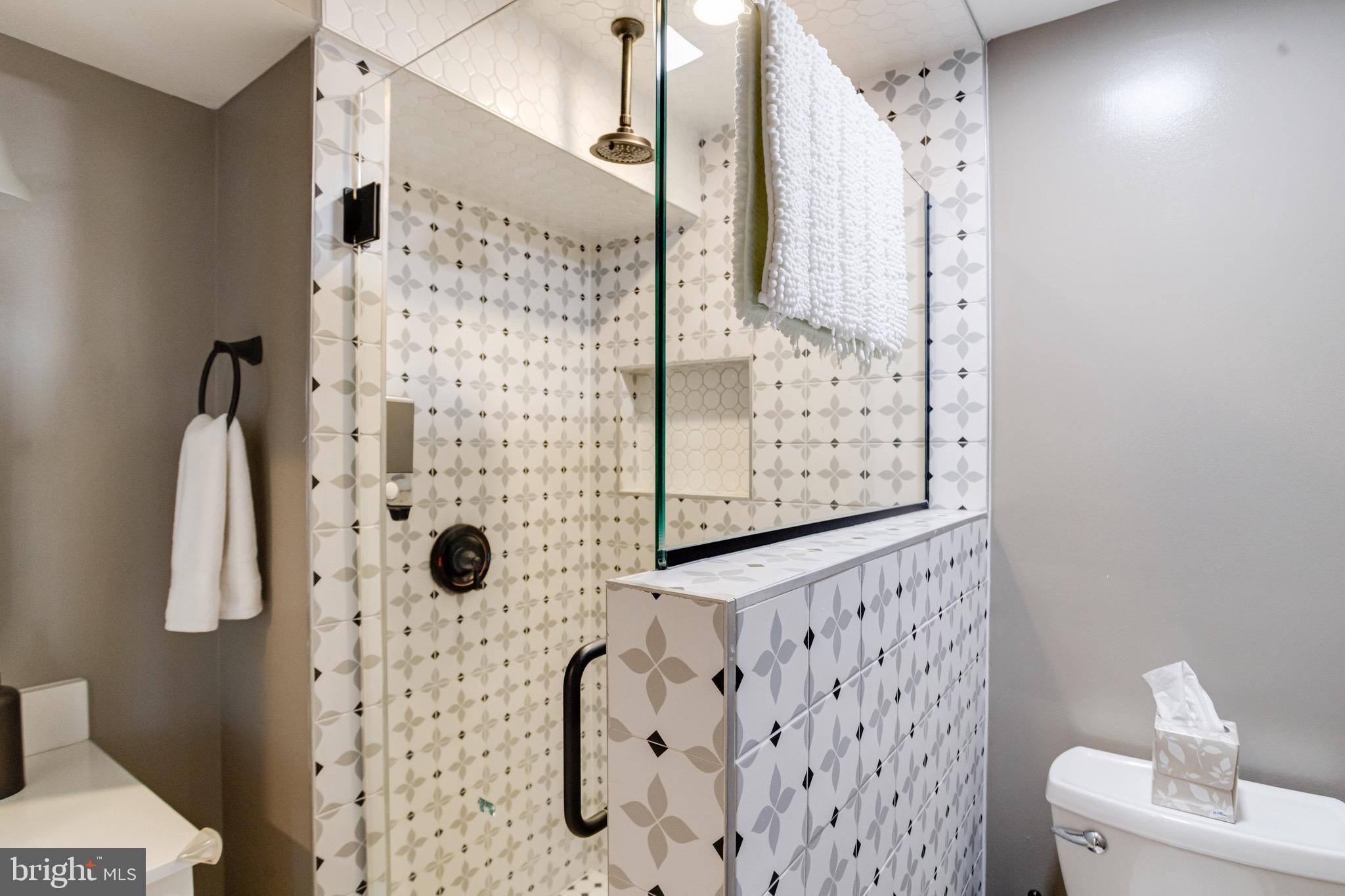 PERRYVILLE - Residential