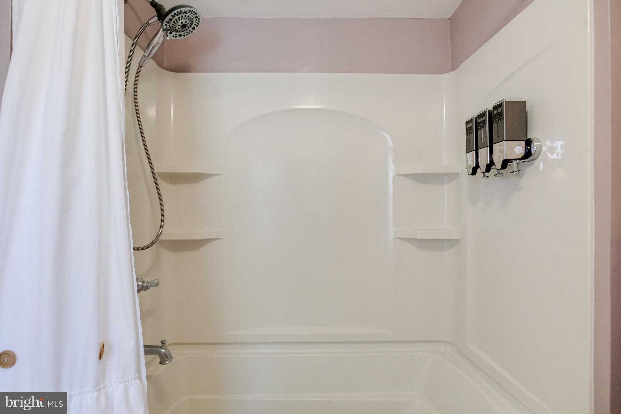 PERRYVILLE - Residential