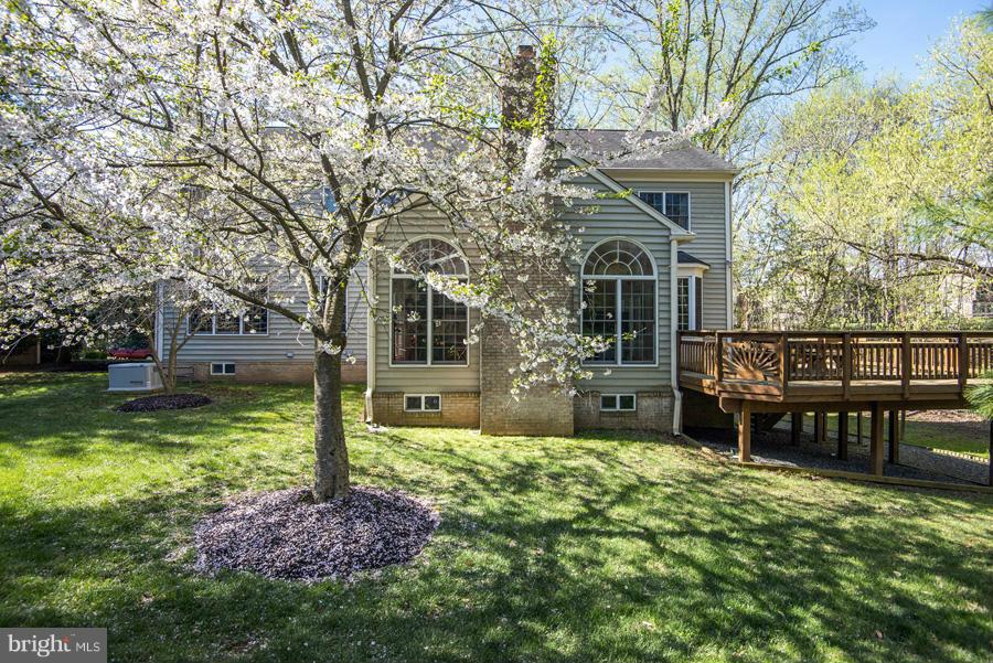 RIVER FALLS - Residential