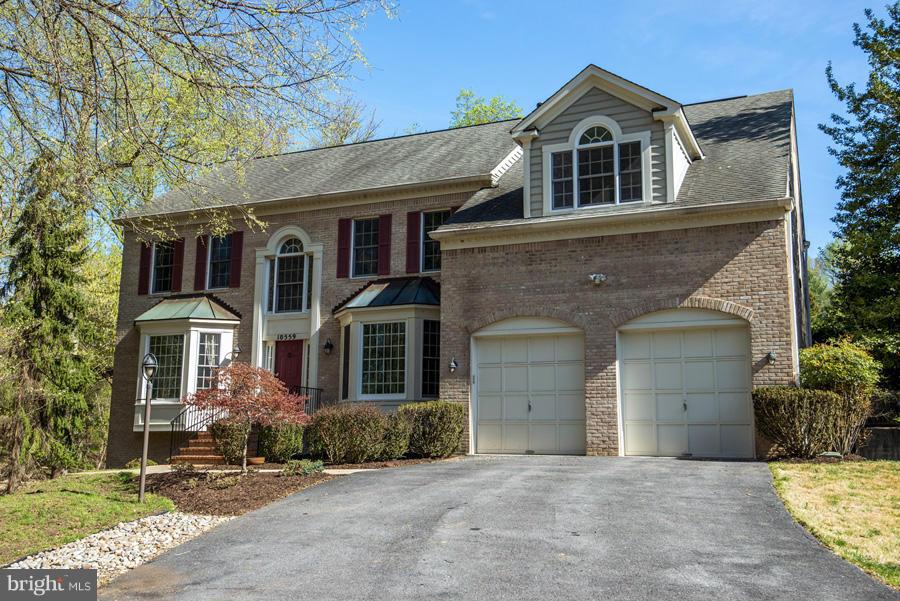 RIVER FALLS - Residential