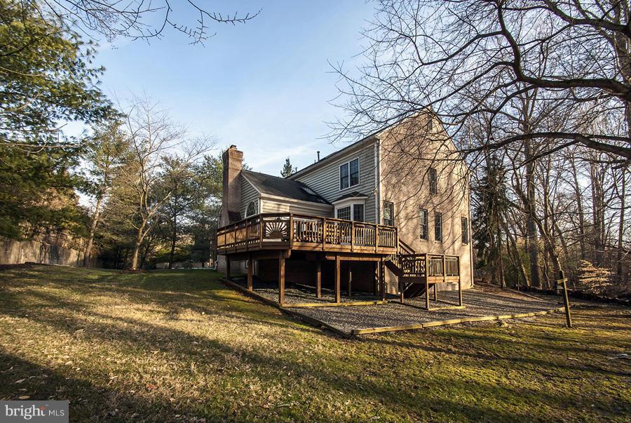 RIVER FALLS - Residential