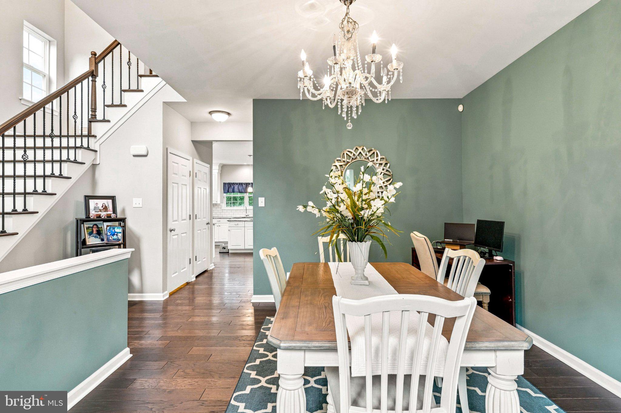 445 WATERFORDS EDGE COURT