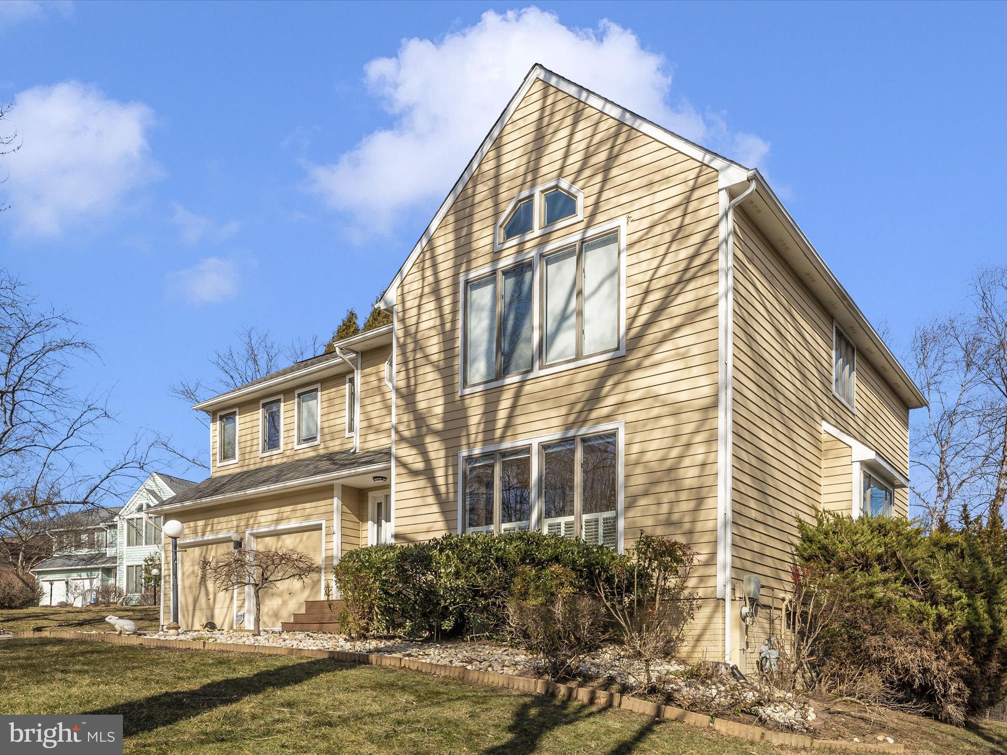 VILLAGE OF LONG REACH - Residential