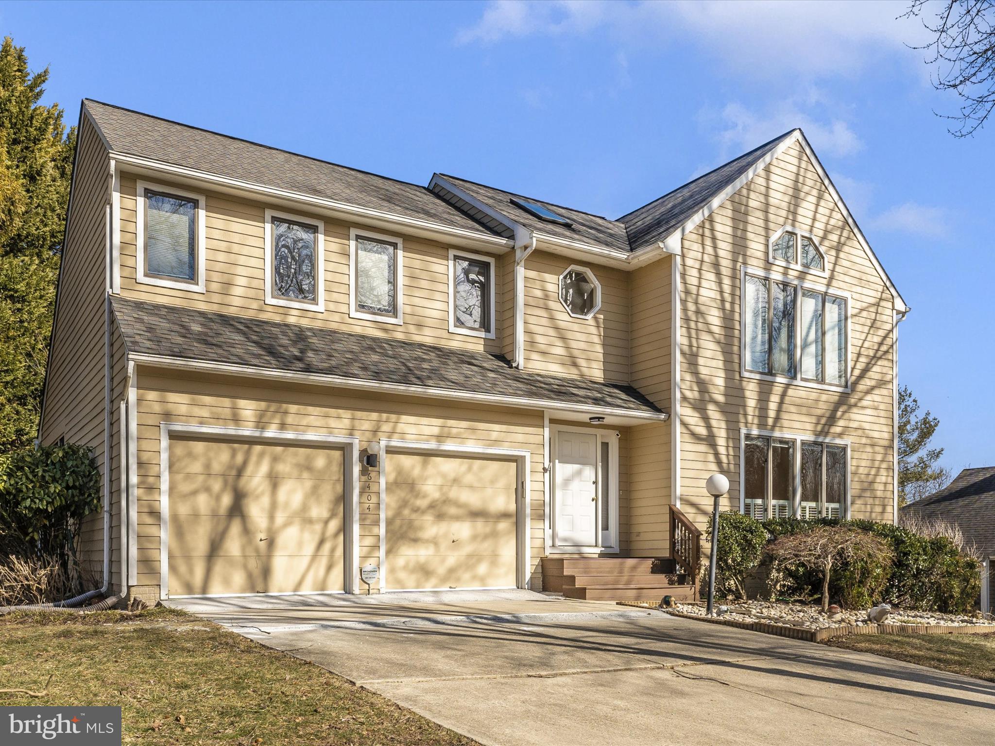 VILLAGE OF LONG REACH - Residential