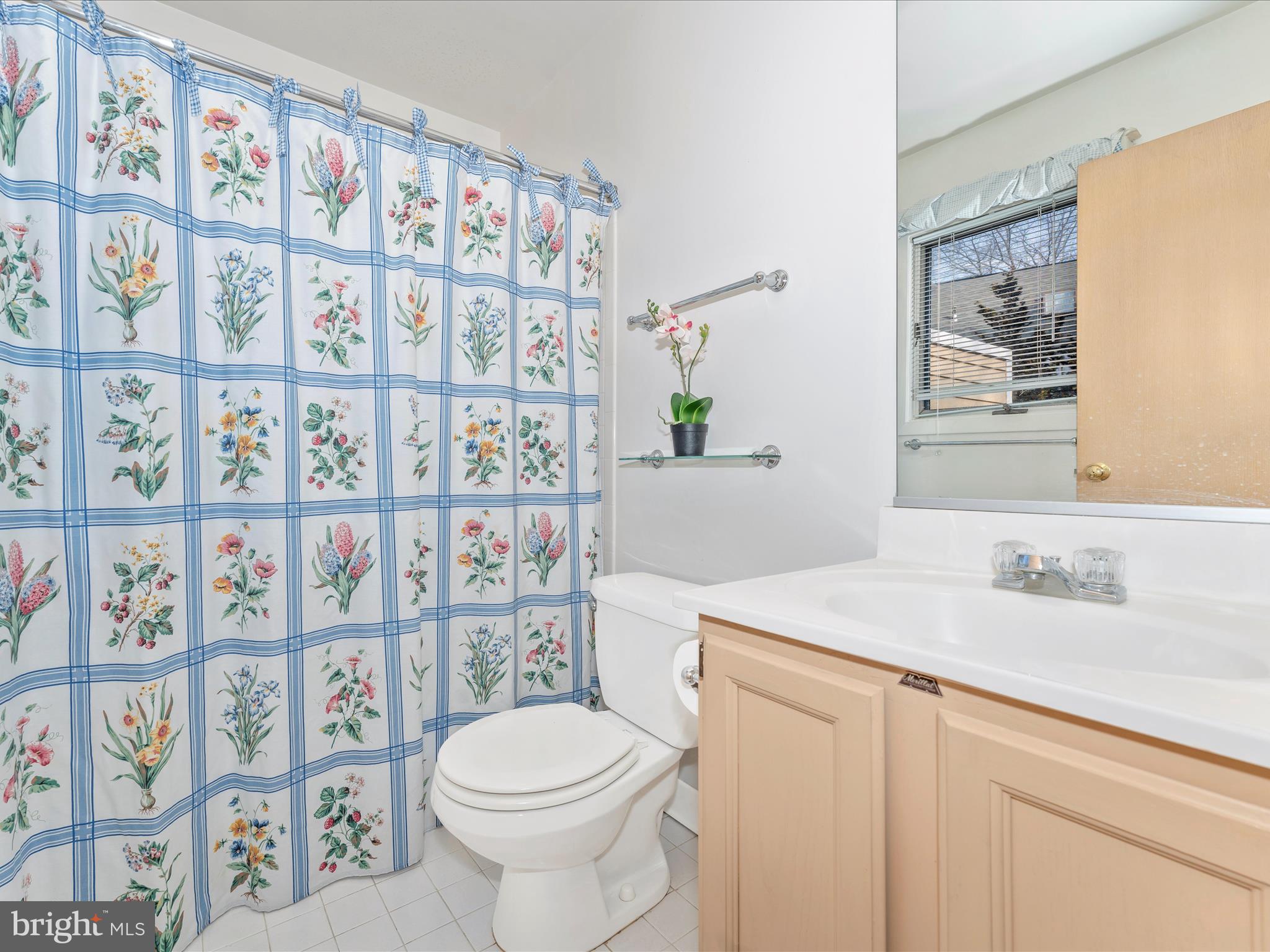 VILLAGE OF LONG REACH - Residential