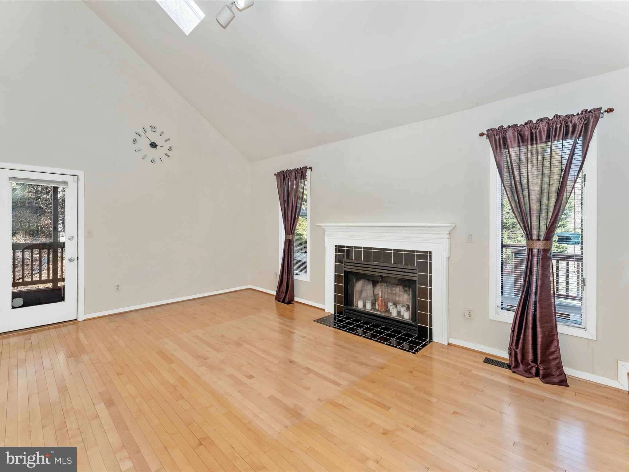 VILLAGE OF LONG REACH - Residential