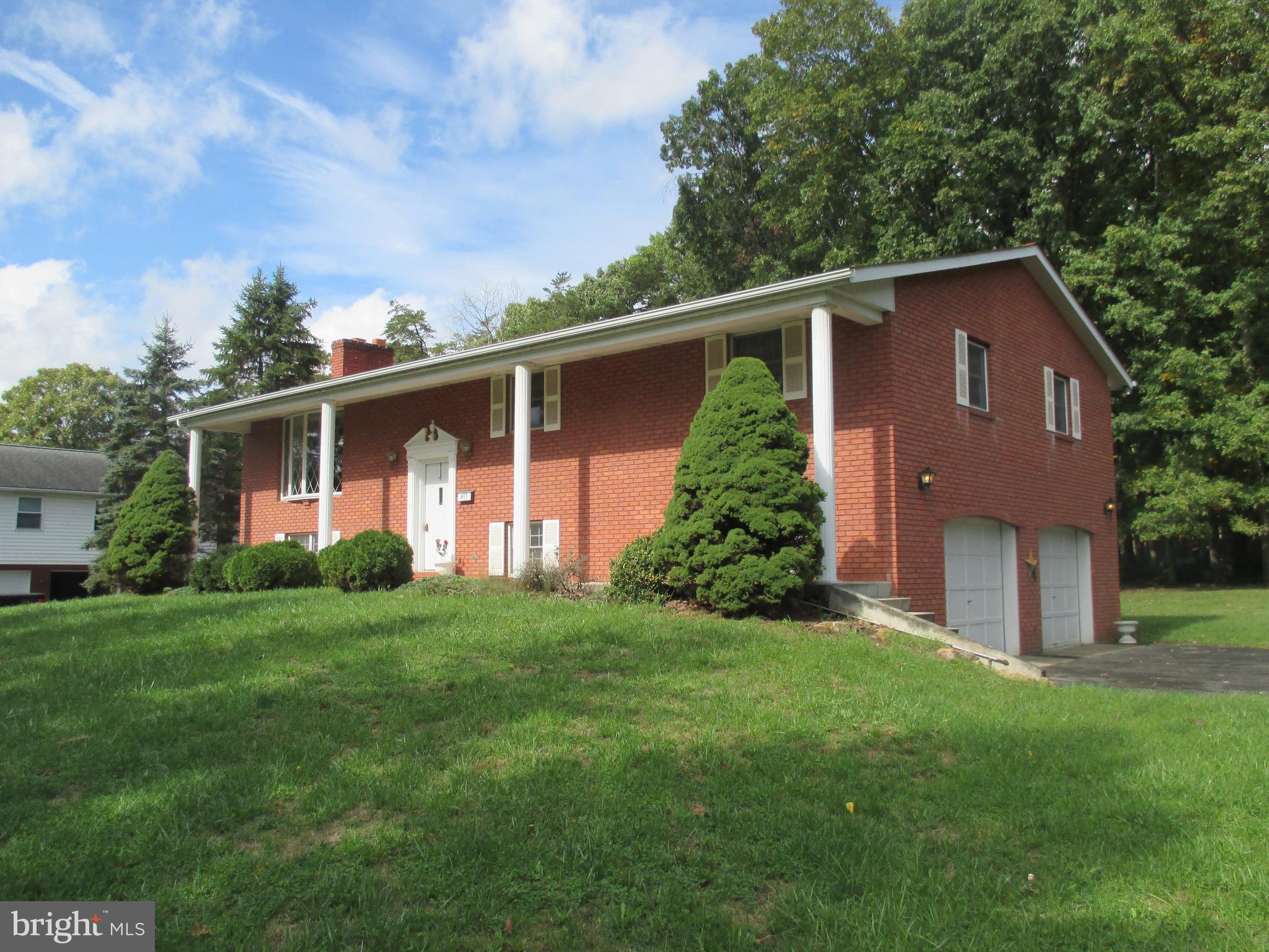 VALLEY VIEW - Residential