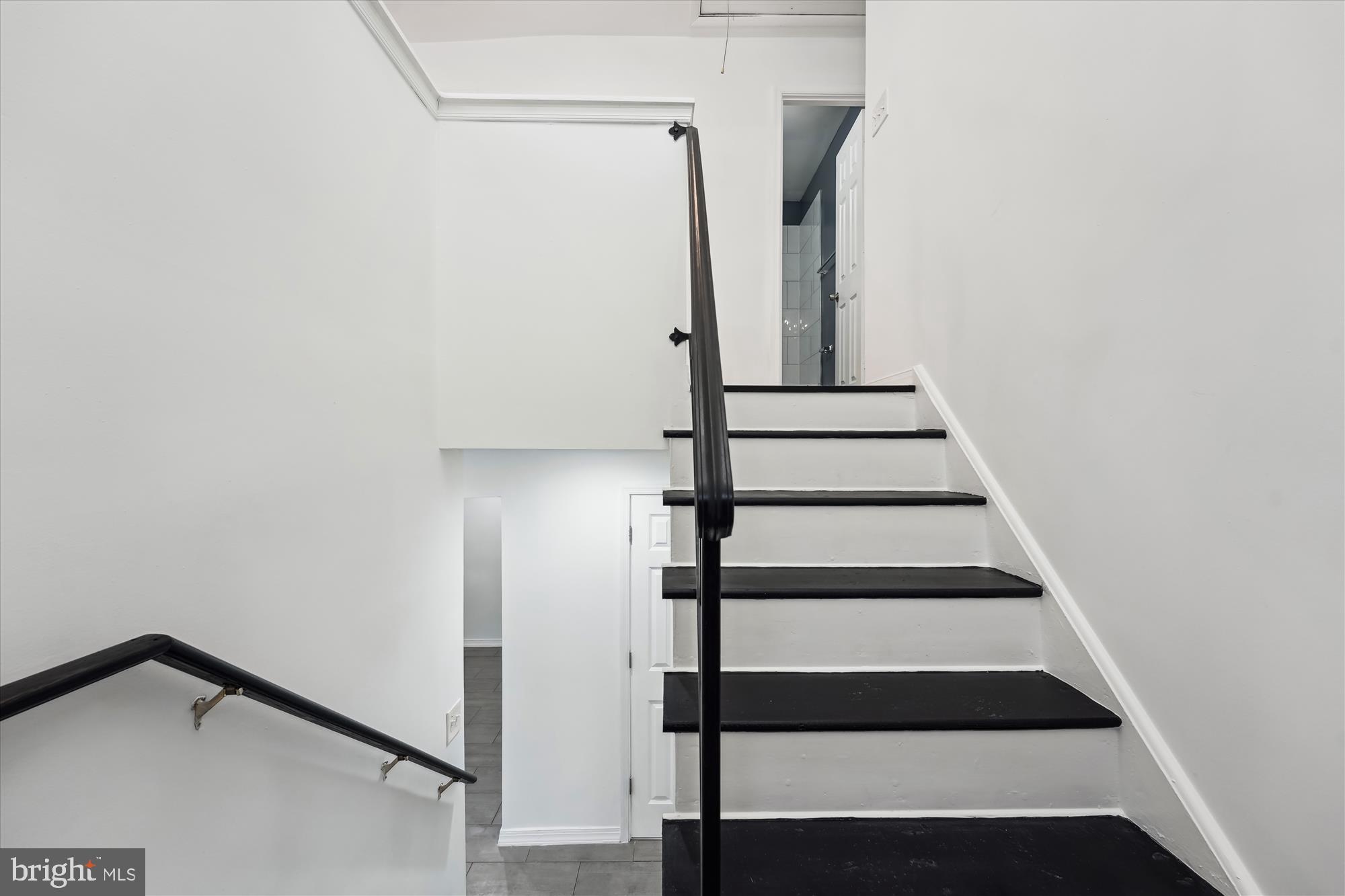 DANIA HILLS - Residential