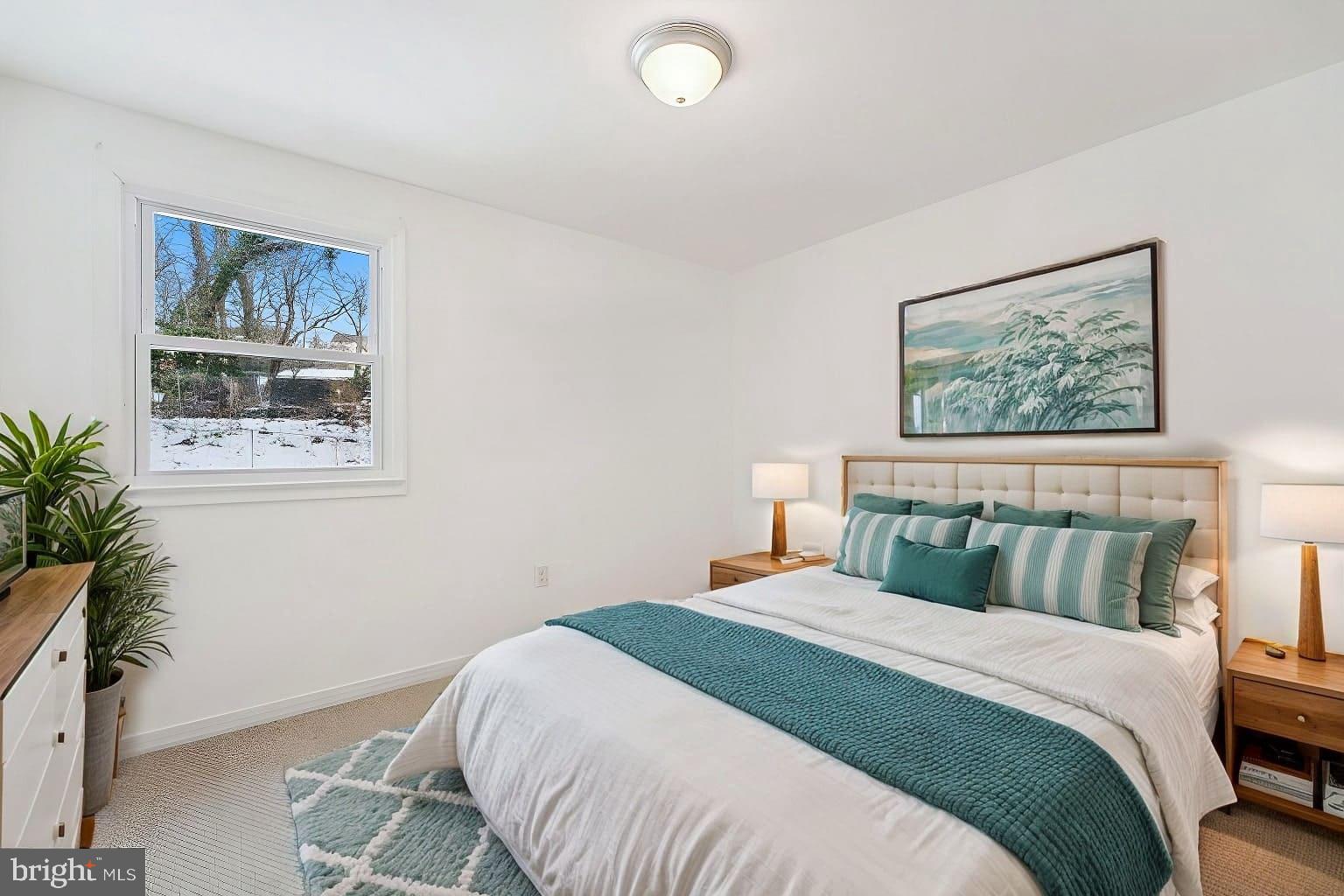 DANIA HILLS - Residential