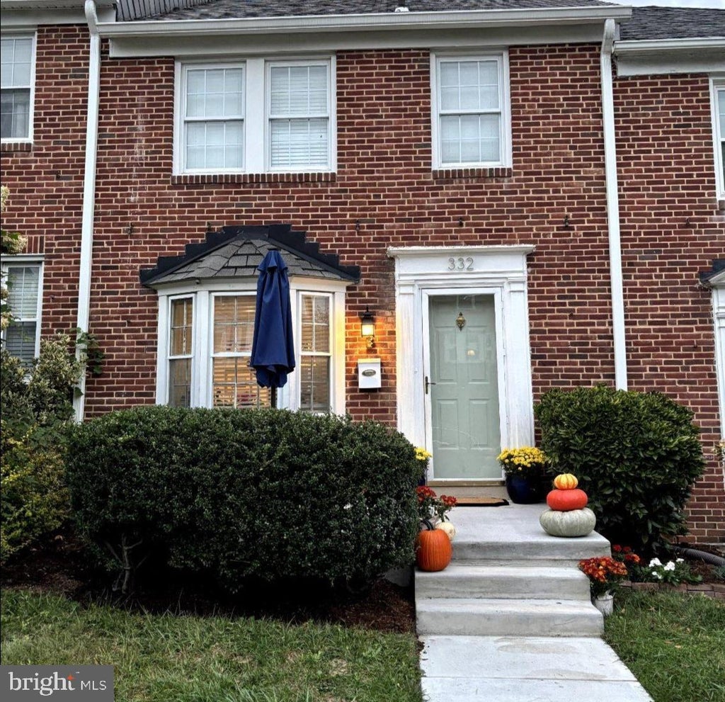 Photo of 332 Overbrook Road, BALTIMORE, MD 21212 (MLS # MDBC2177762)