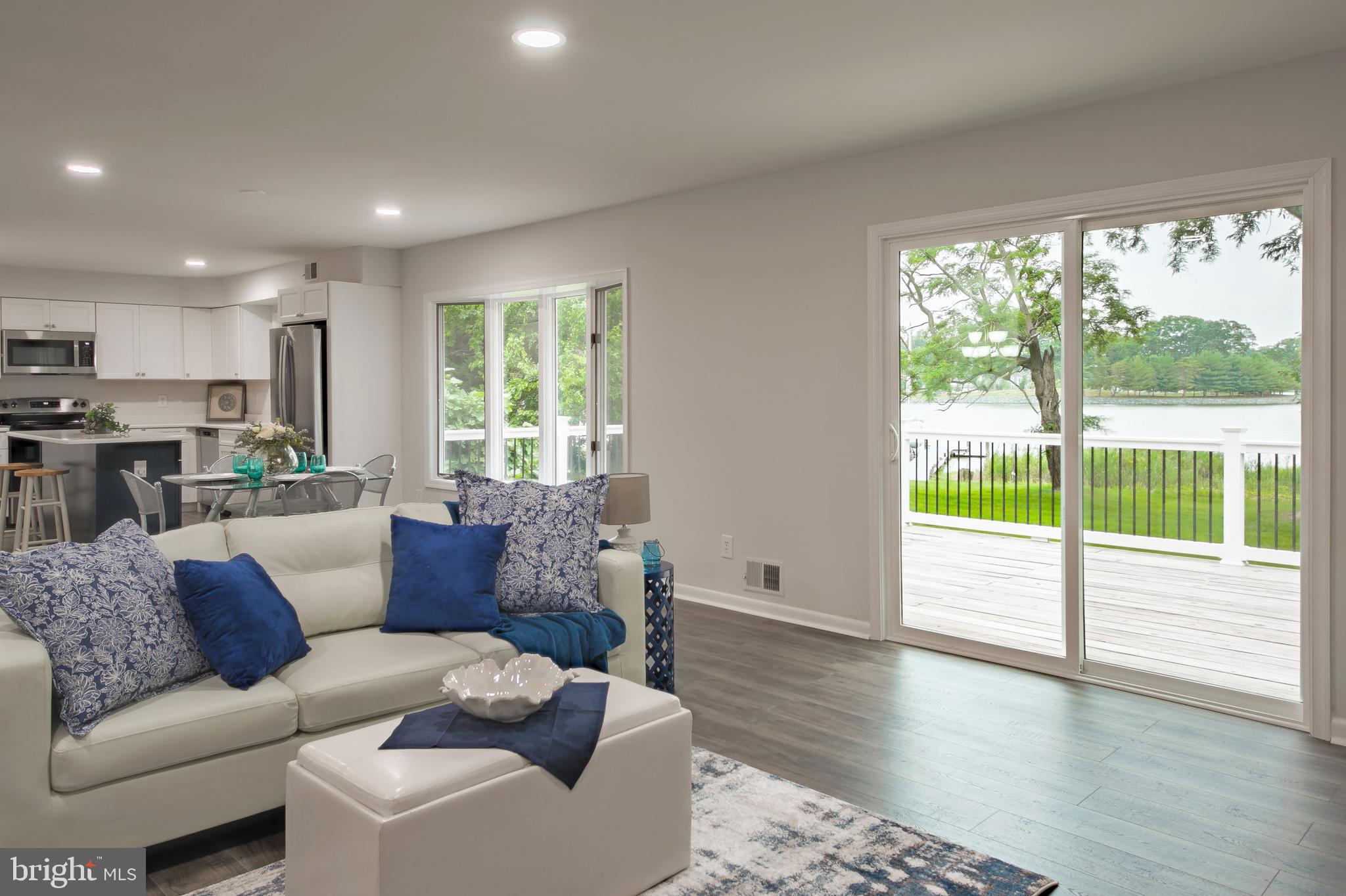 GOVERNOR GRASON MANOR - Residential