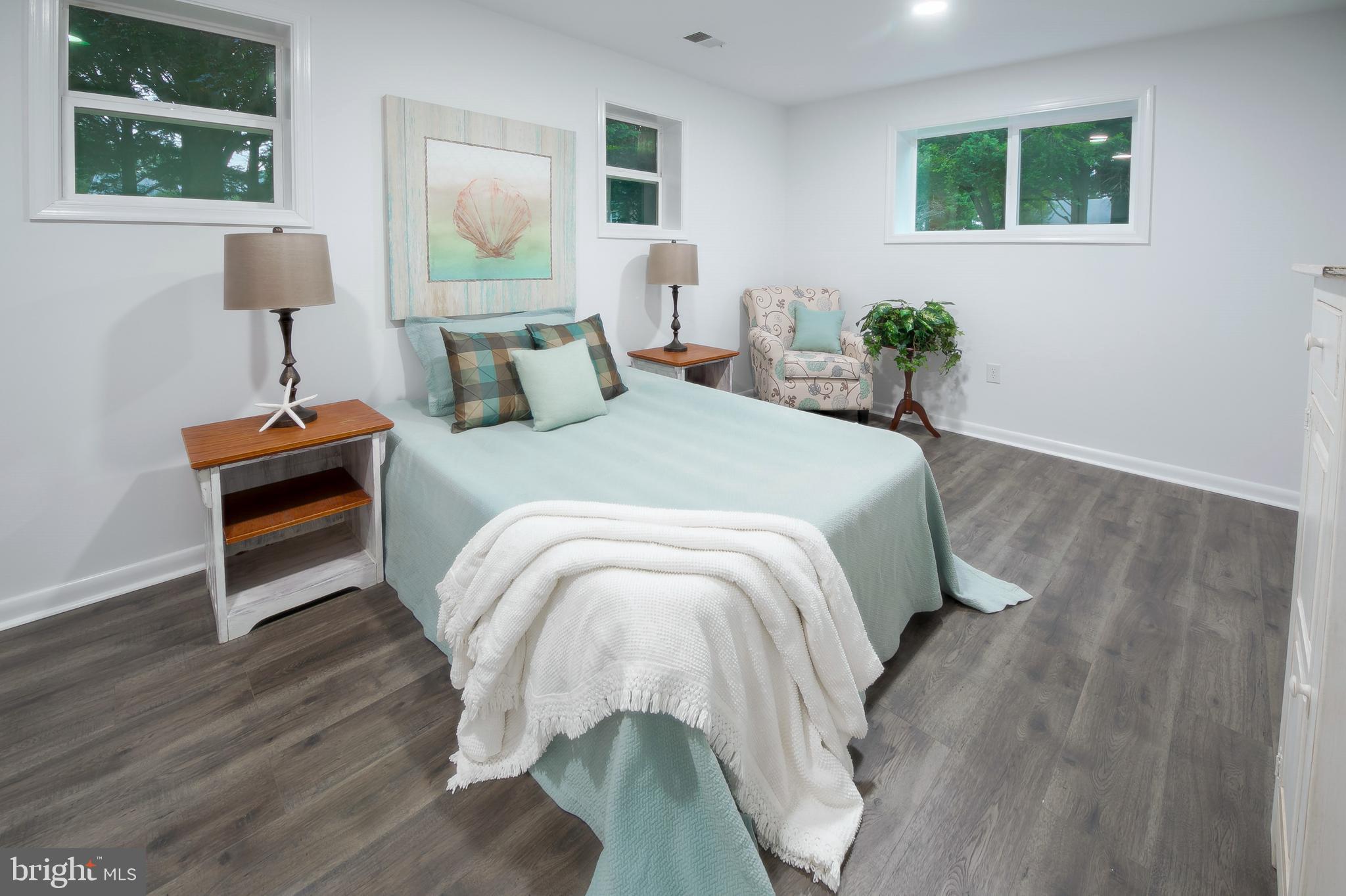 GOVERNOR GRASON MANOR - Residential