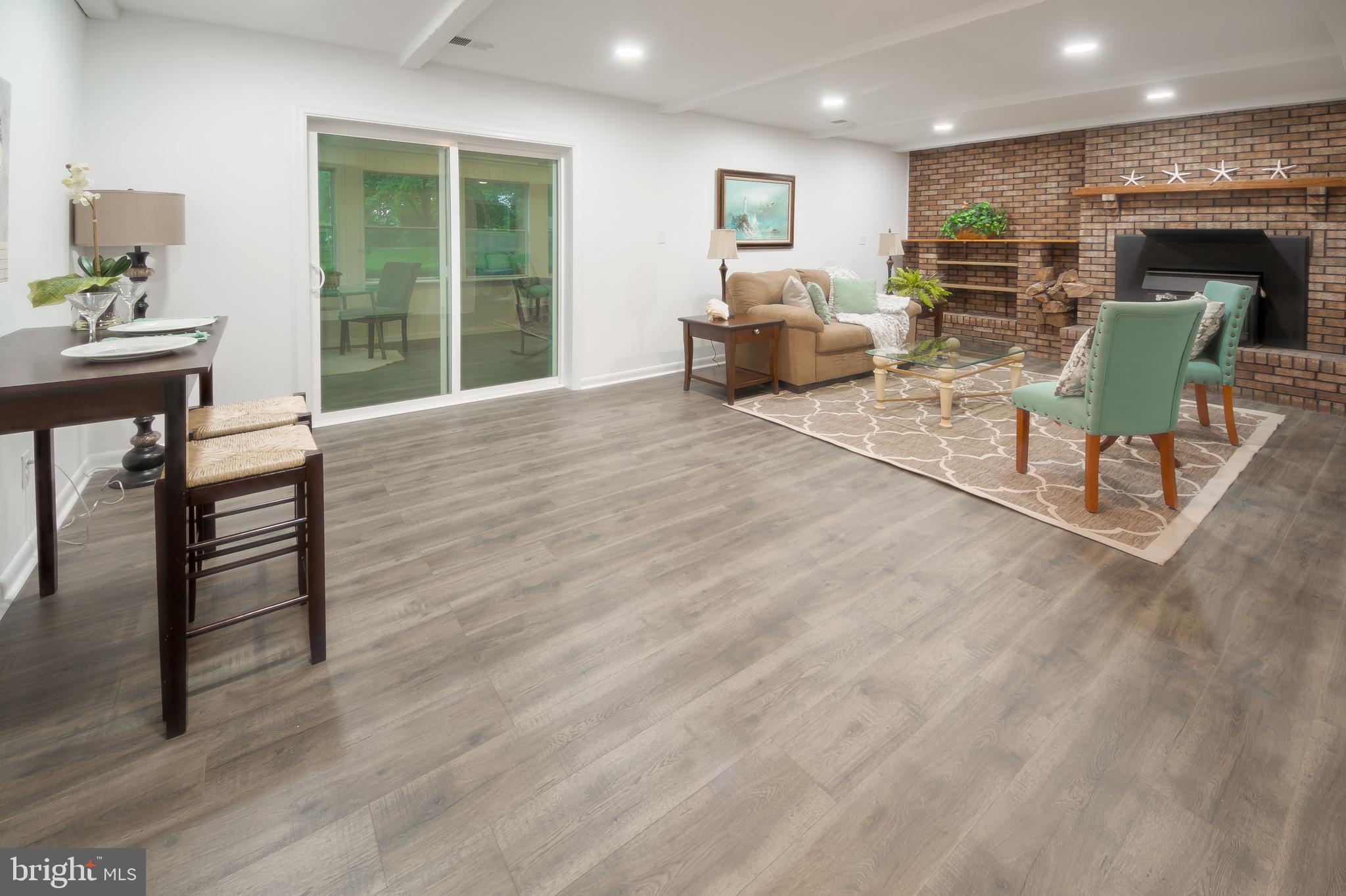 GOVERNOR GRASON MANOR - Residential