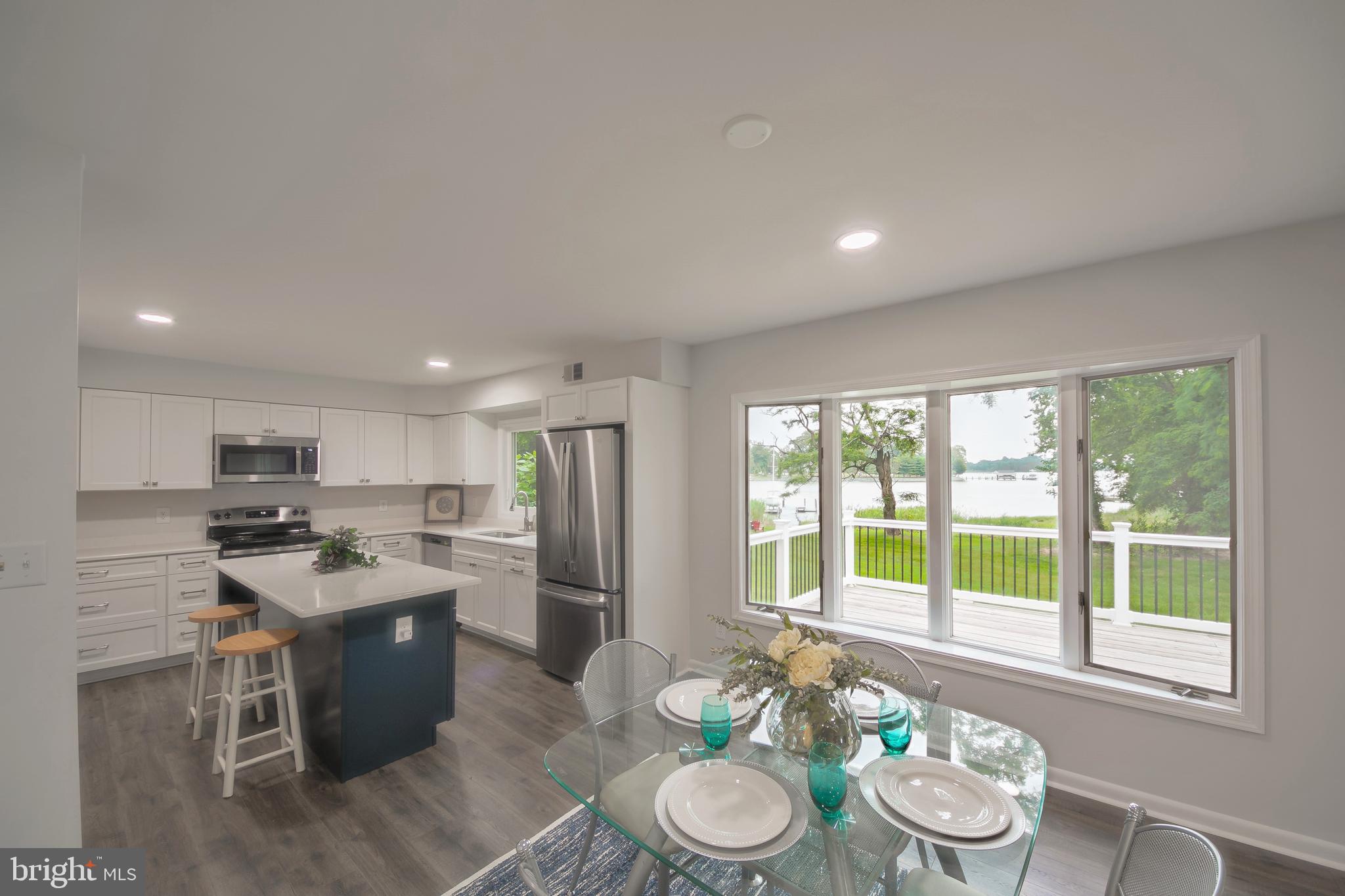 GOVERNOR GRASON MANOR - Residential