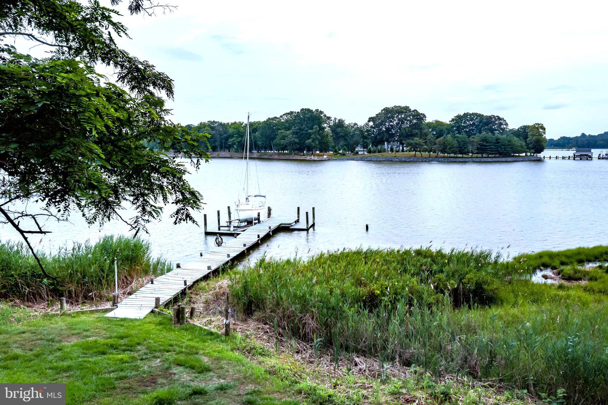 GOVERNOR GRASON MANOR - Residential