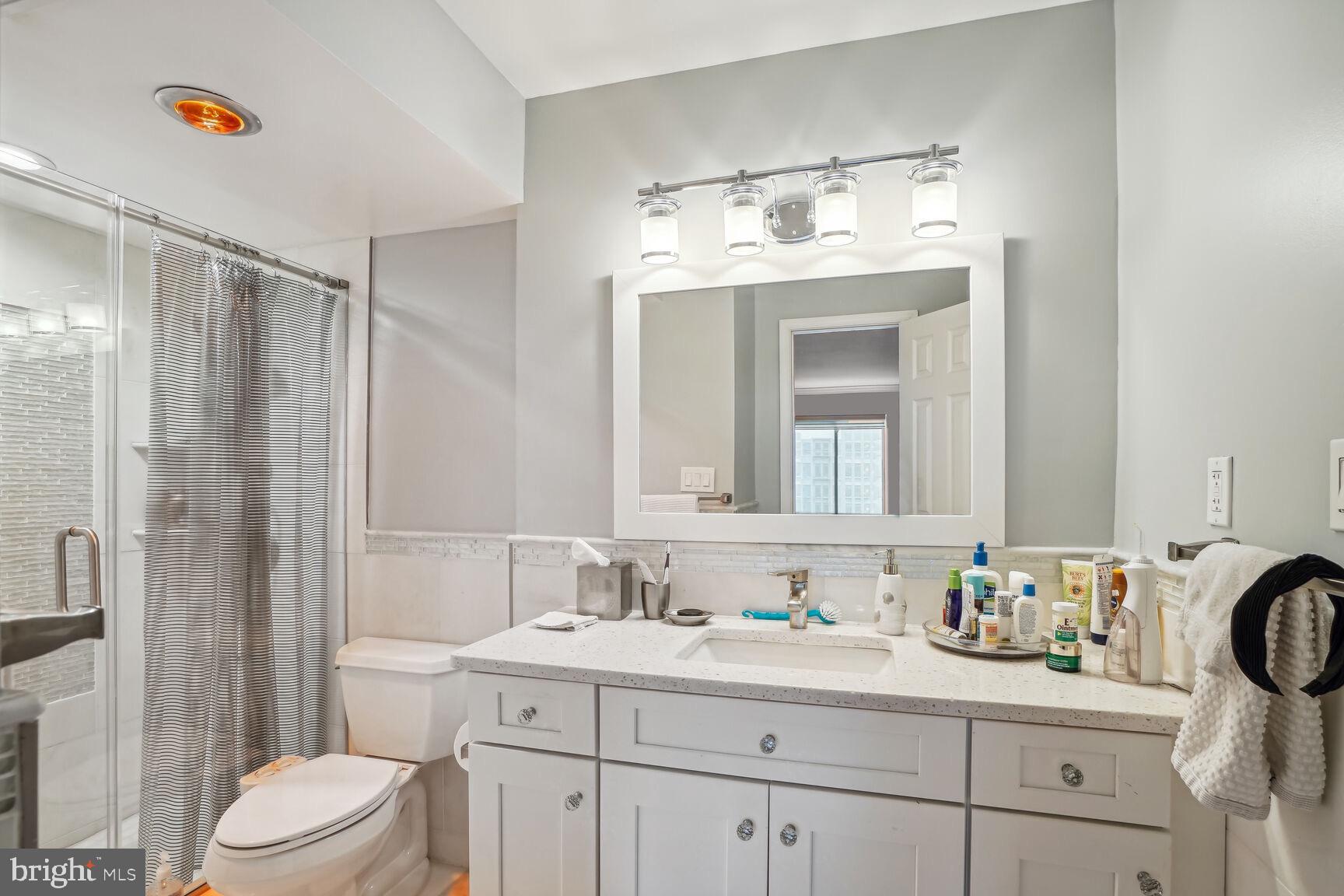 ROTONDA - Residential Lease