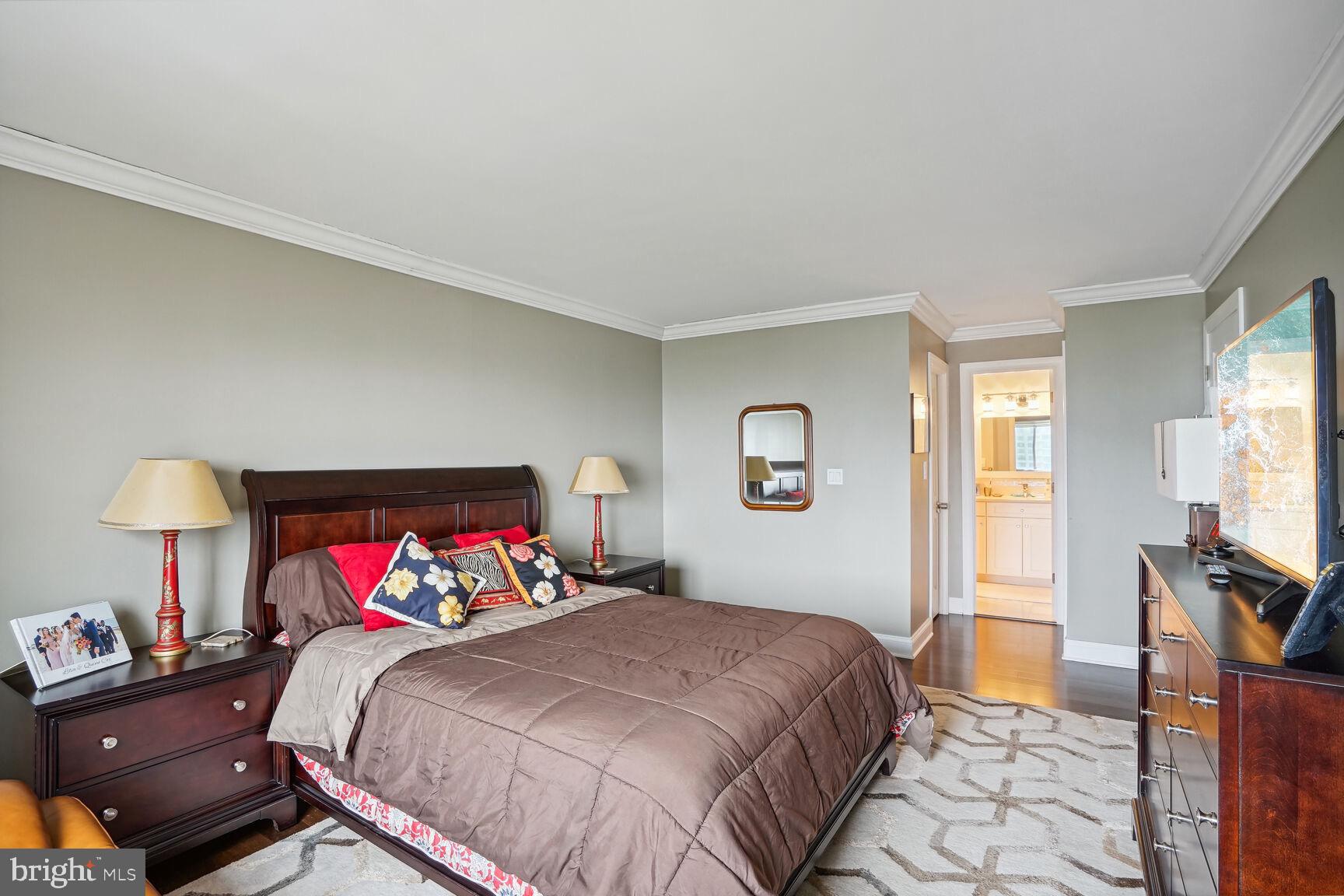 ROTONDA - Residential Lease