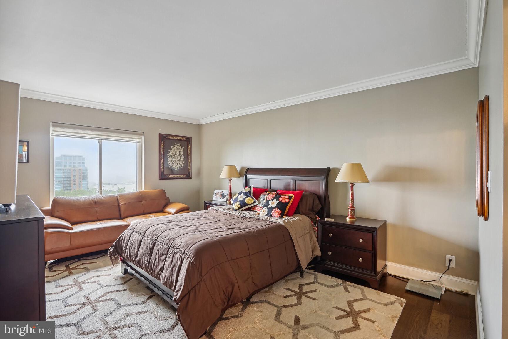 ROTONDA - Residential Lease