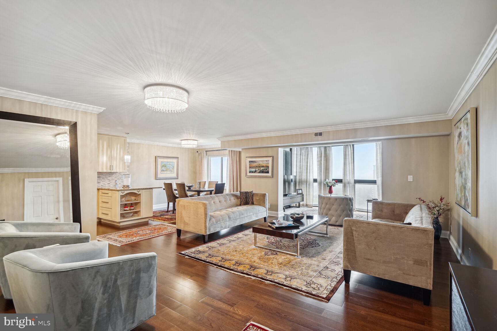 ROTONDA - Residential Lease