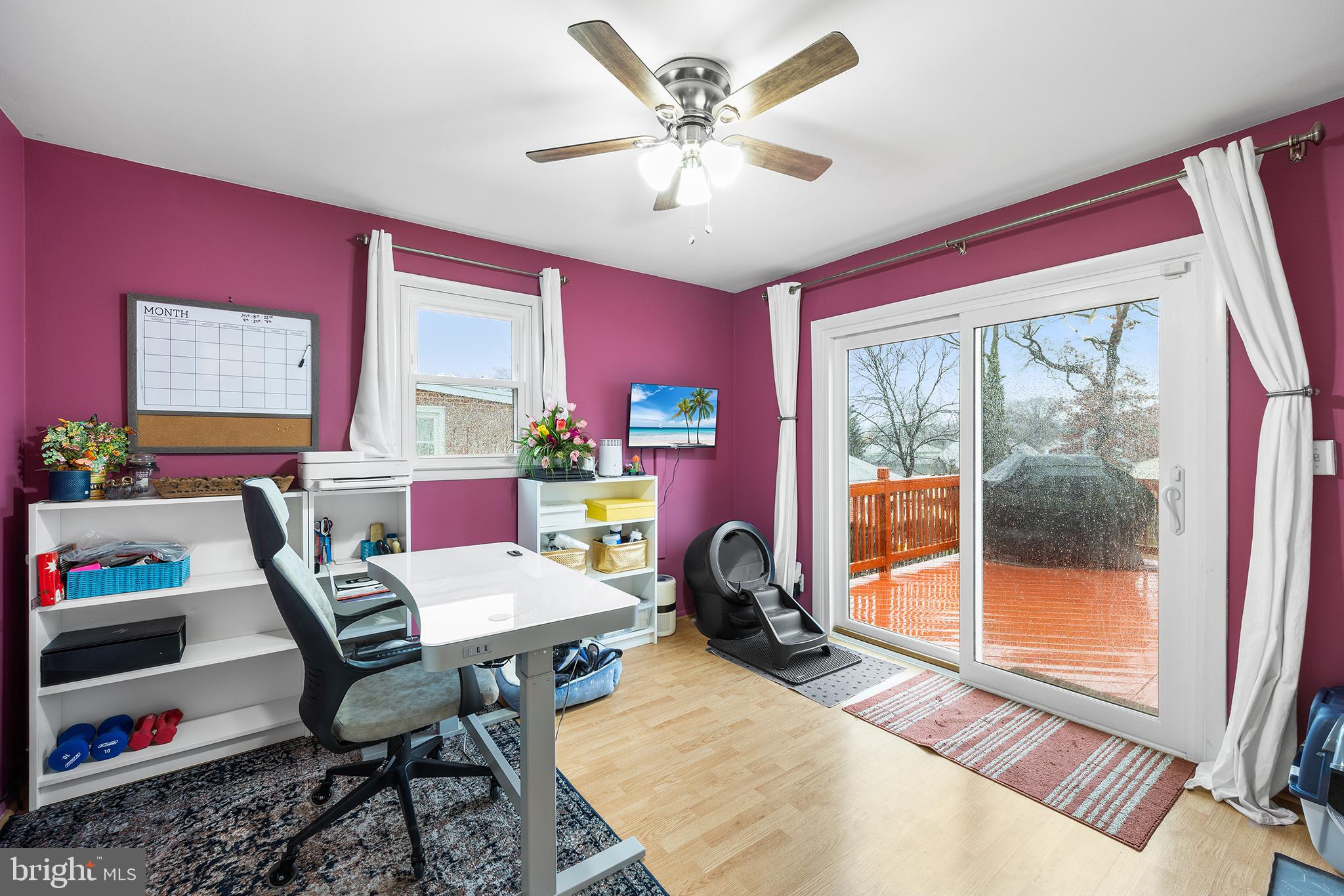 CALIFORNIA GROVE - Residential