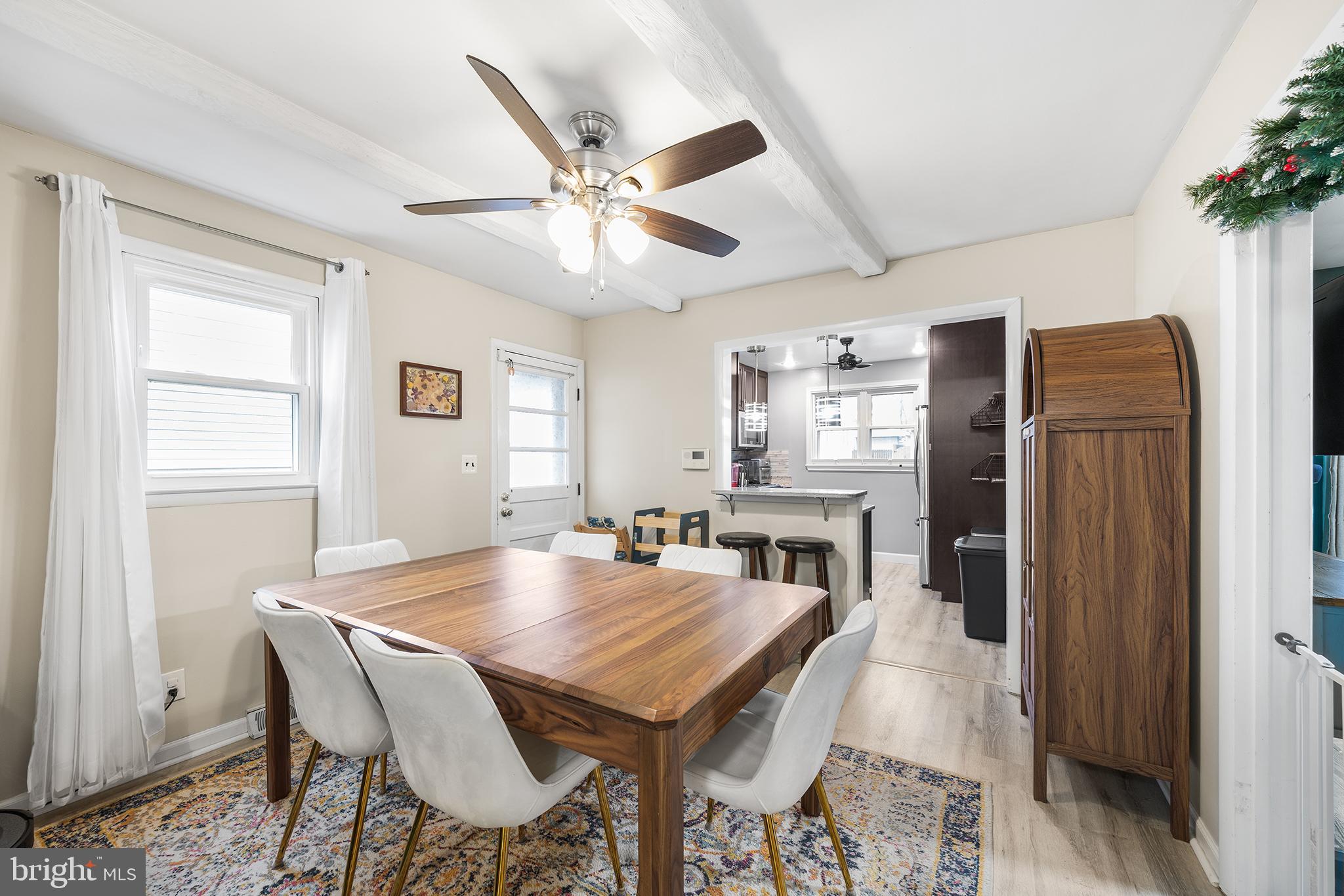 CALIFORNIA GROVE - Residential