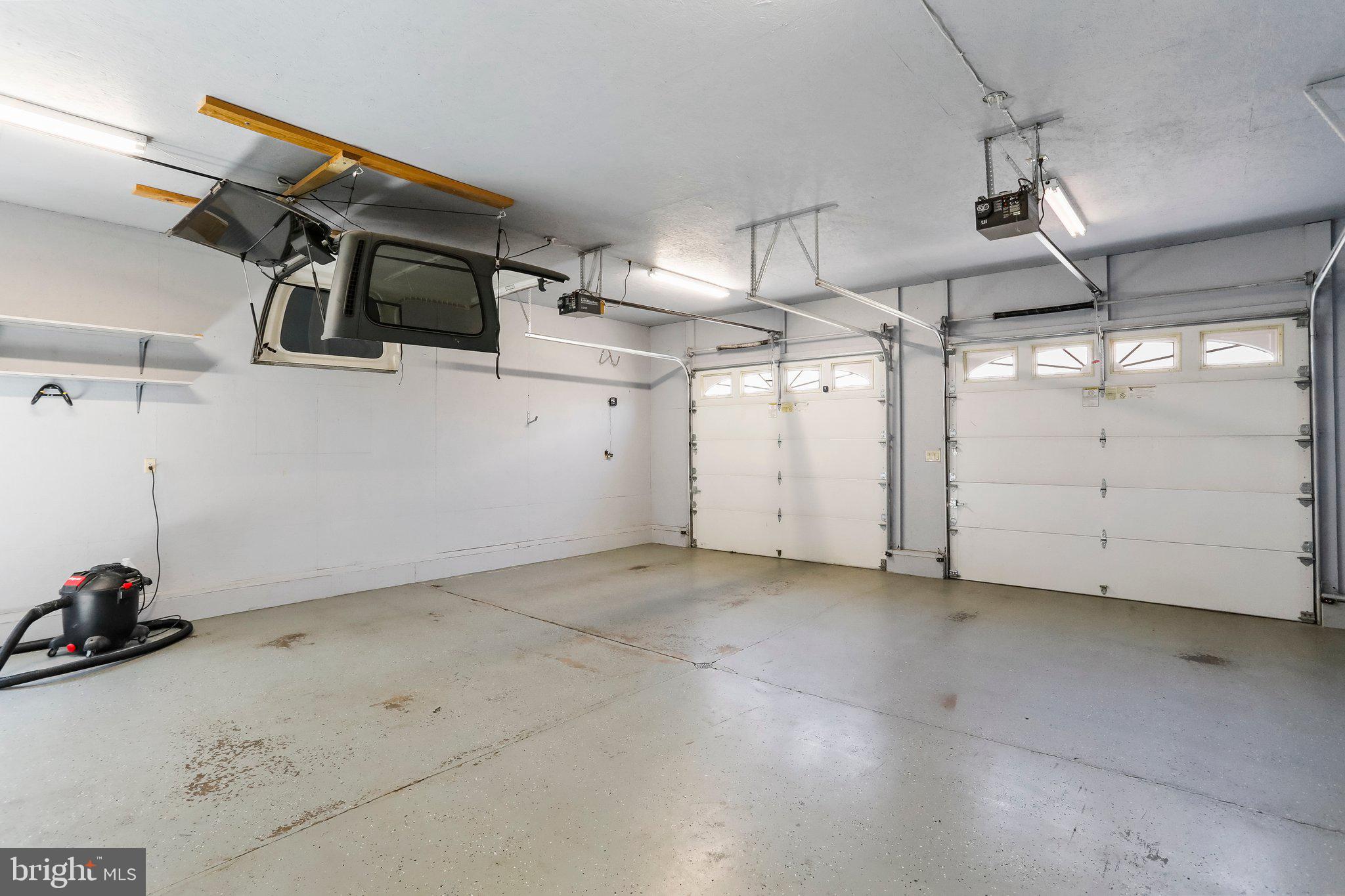 SUMMIT OAKS - Residential