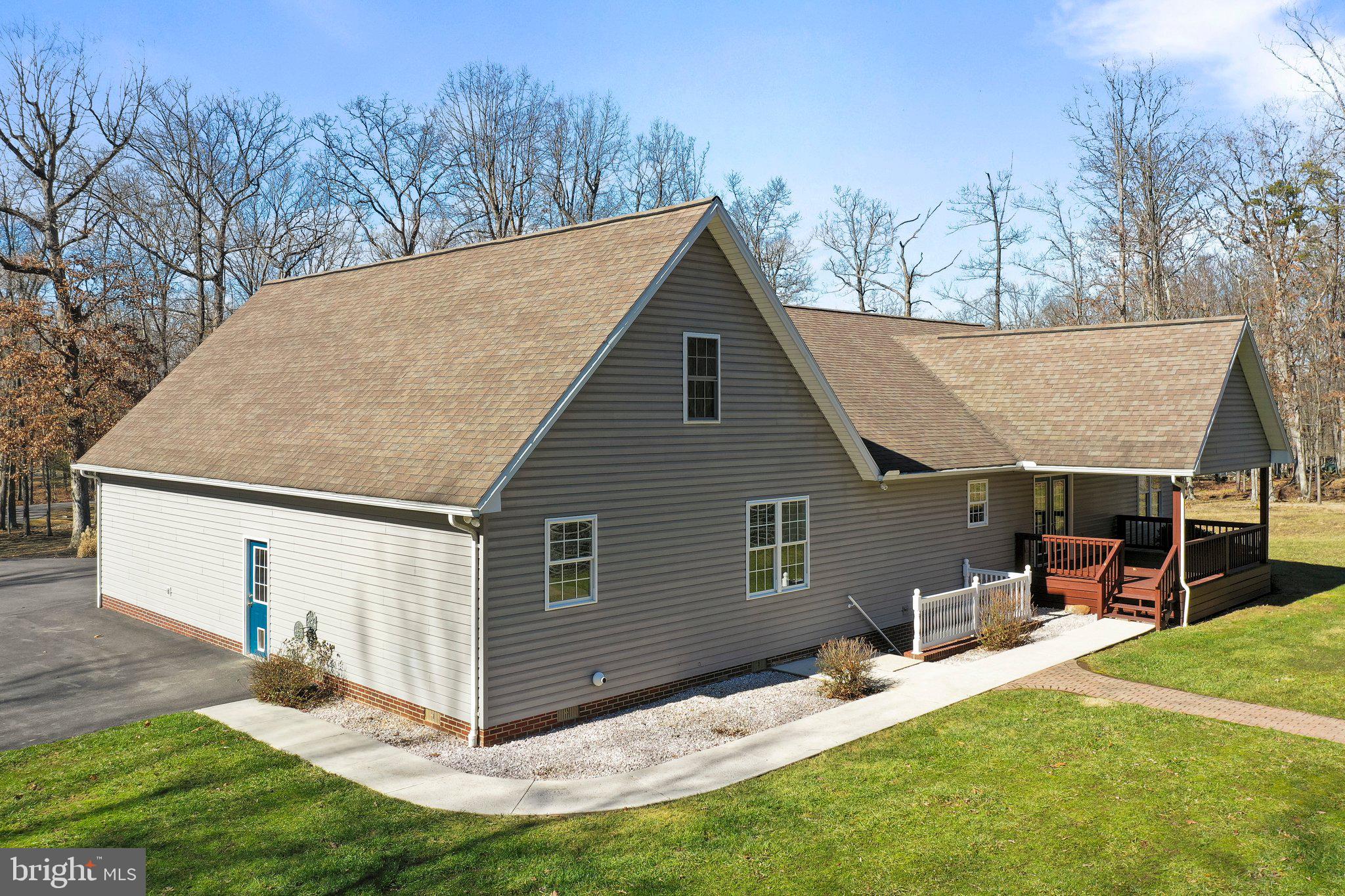 SUMMIT OAKS - Residential