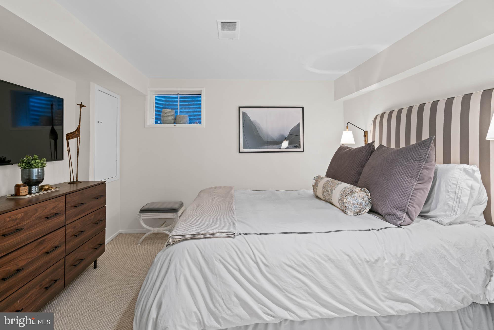 TIMBERWOOD OF POTOMAC - Residential