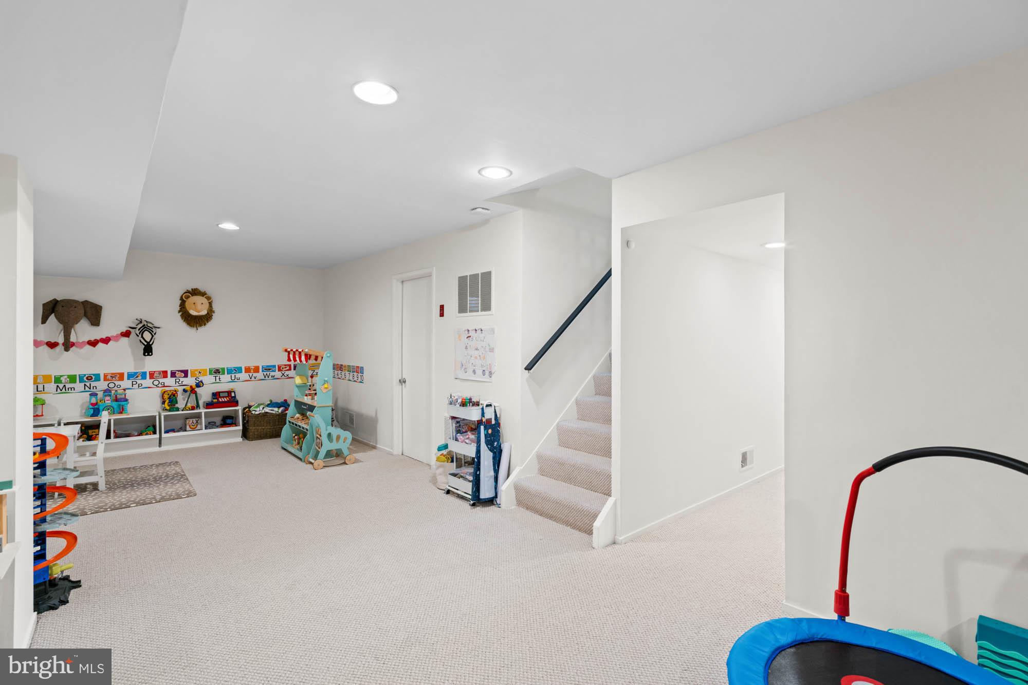 TIMBERWOOD OF POTOMAC - Residential