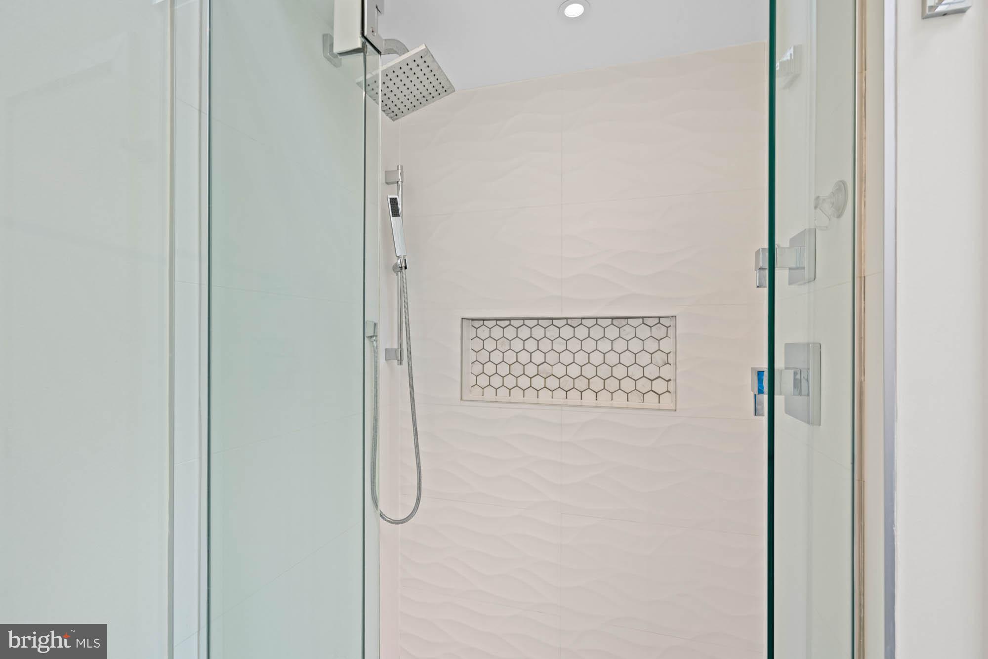 TIMBERWOOD OF POTOMAC - Residential