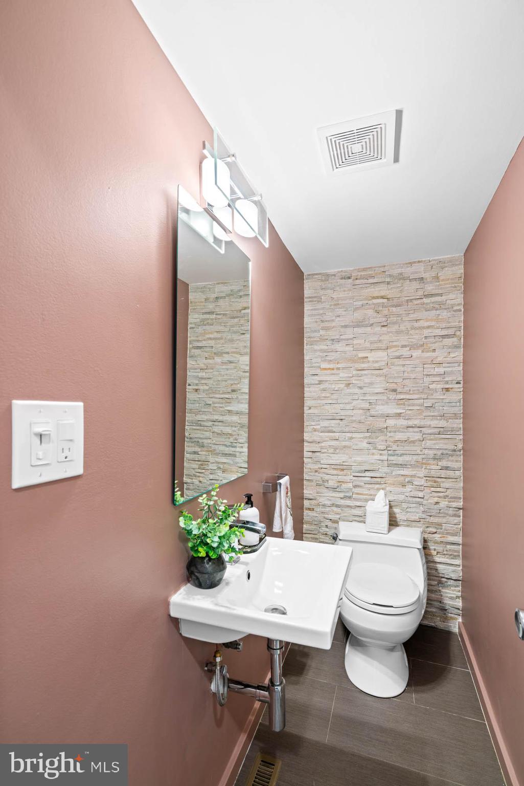 TIMBERWOOD OF POTOMAC - Residential