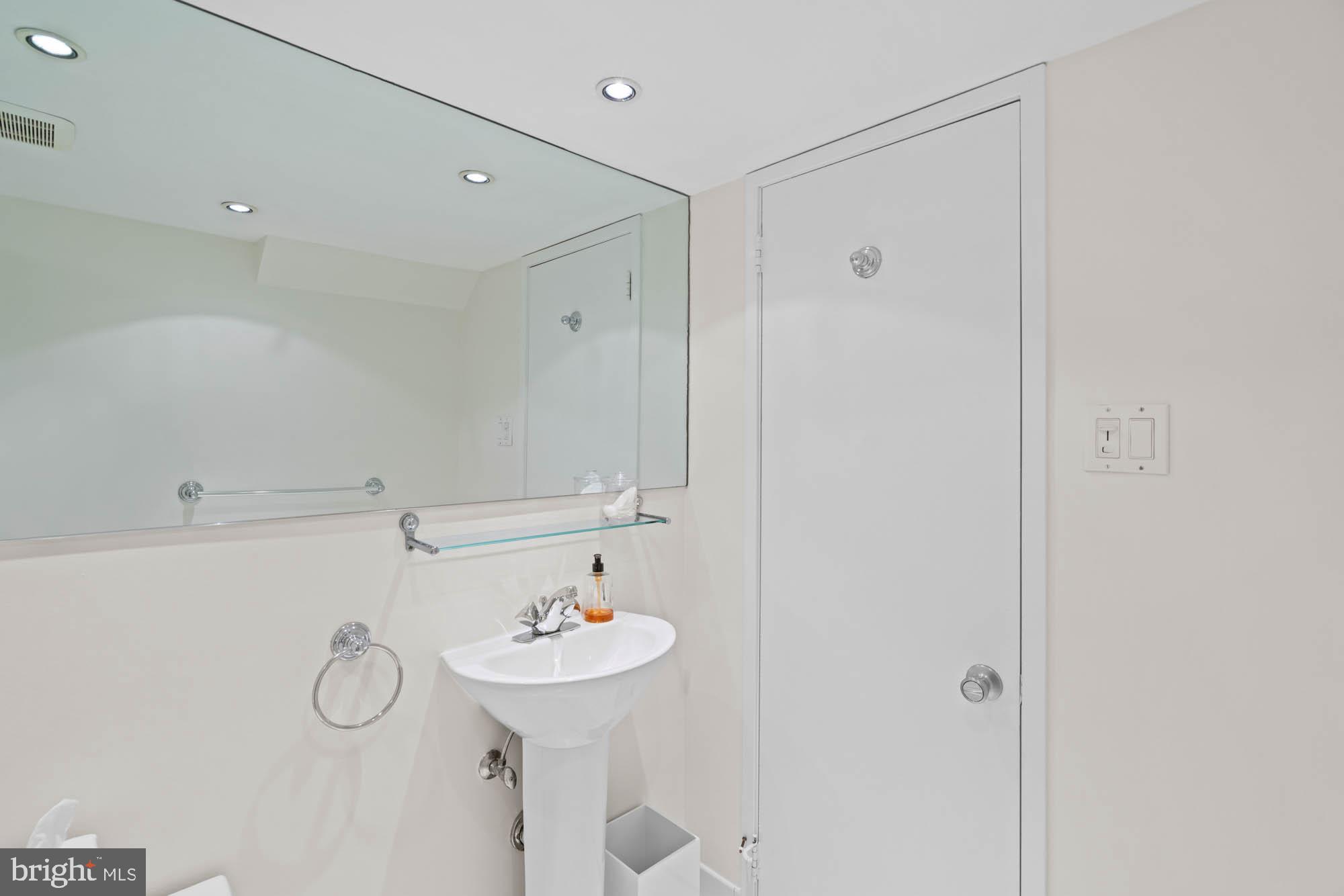 TIMBERWOOD OF POTOMAC - Residential