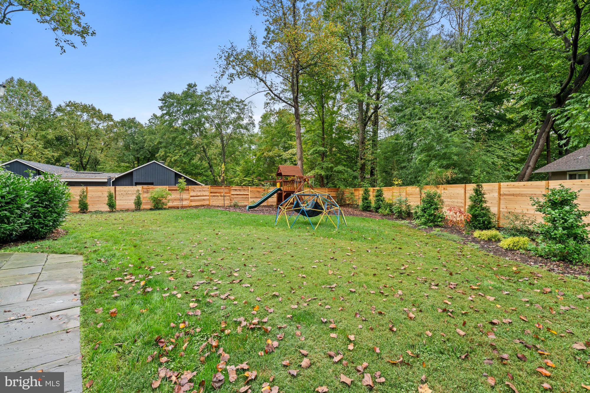 TIMBERWOOD OF POTOMAC - Residential