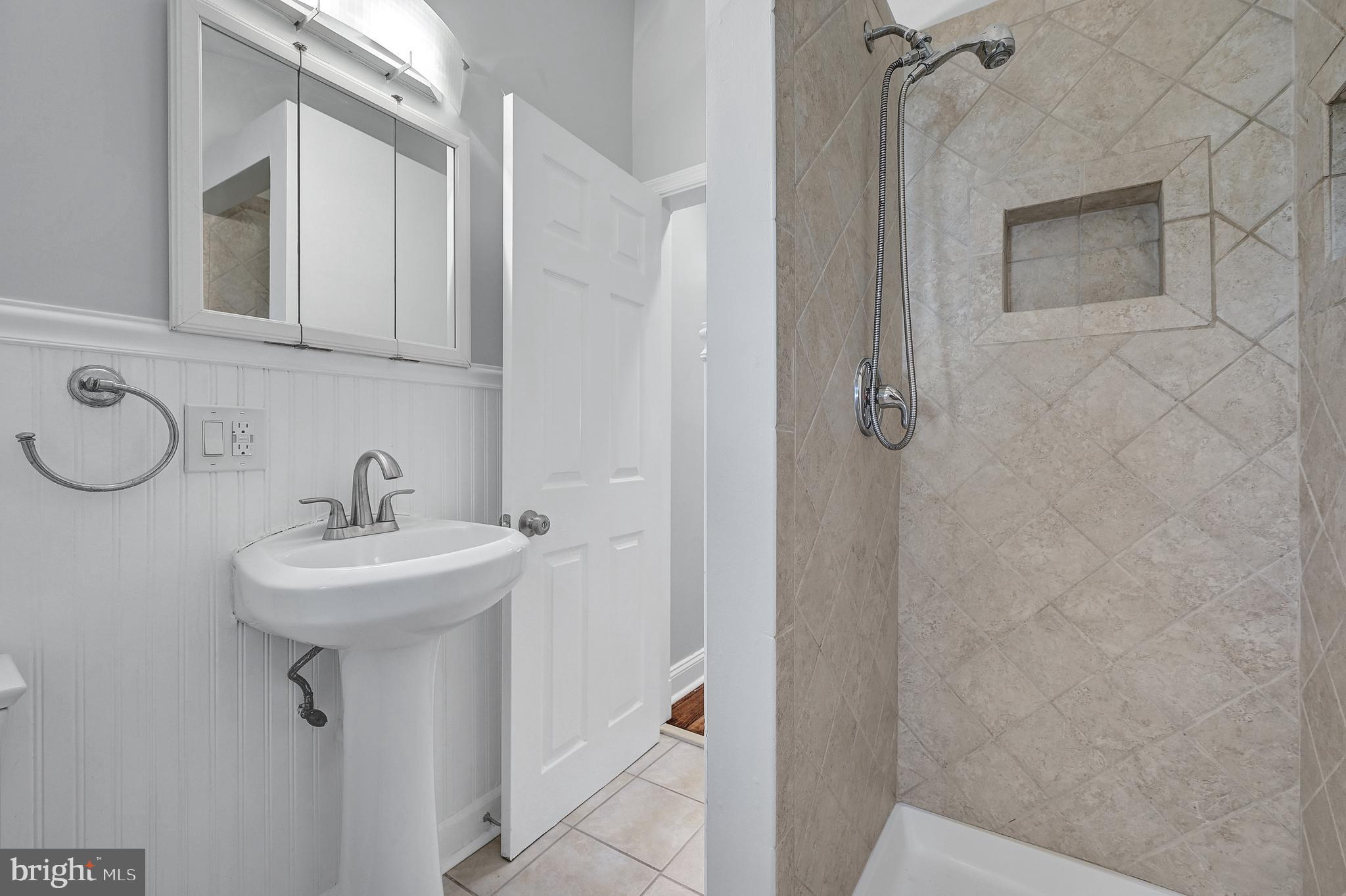 BRANDY GROVE - Residential