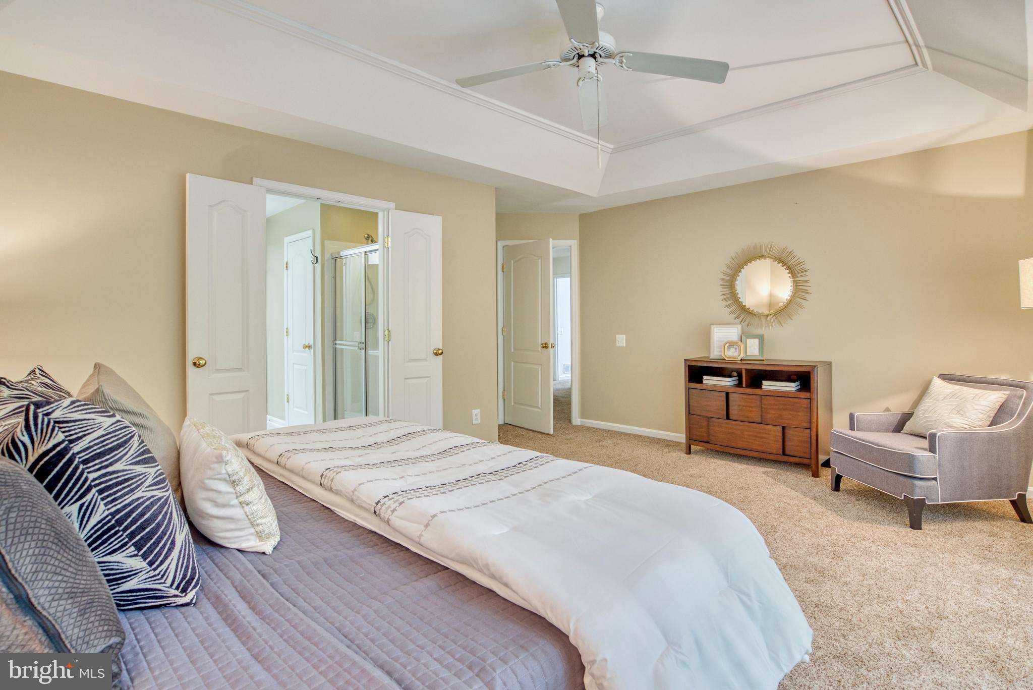 OAKS AT CROSSPOINTE - Residential