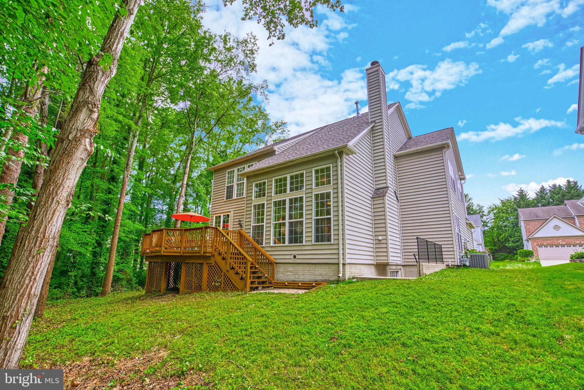 OAKS AT CROSSPOINTE - Residential