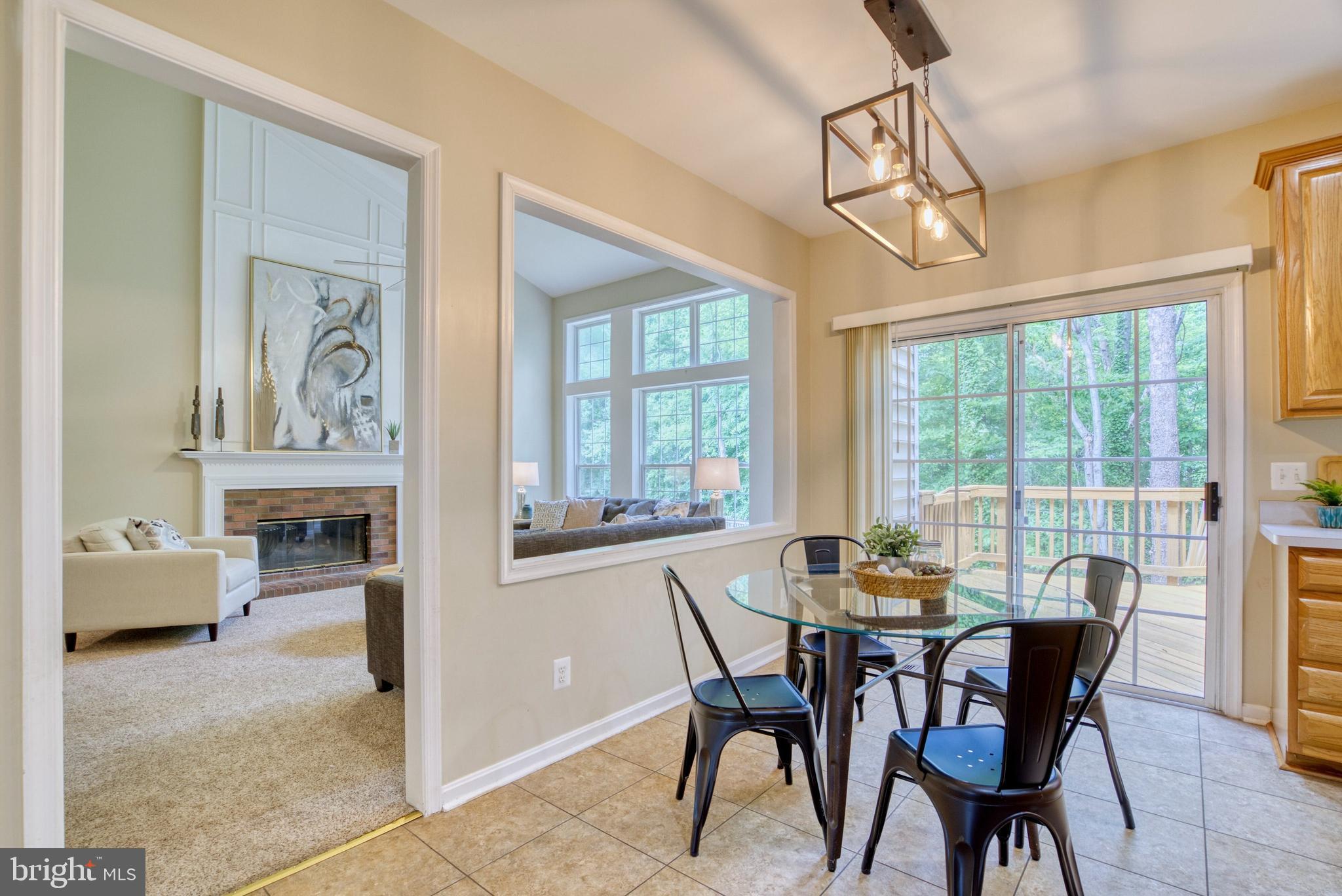 OAKS AT CROSSPOINTE - Residential