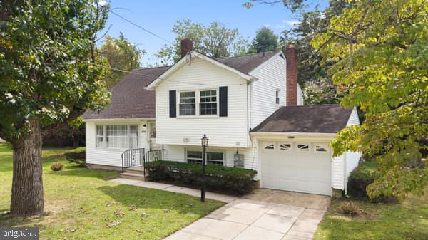 1216 MAPLE AVENUE
